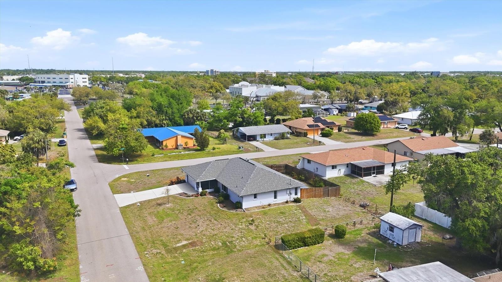 Image 41 of 45 For 2084 Leisure Street
