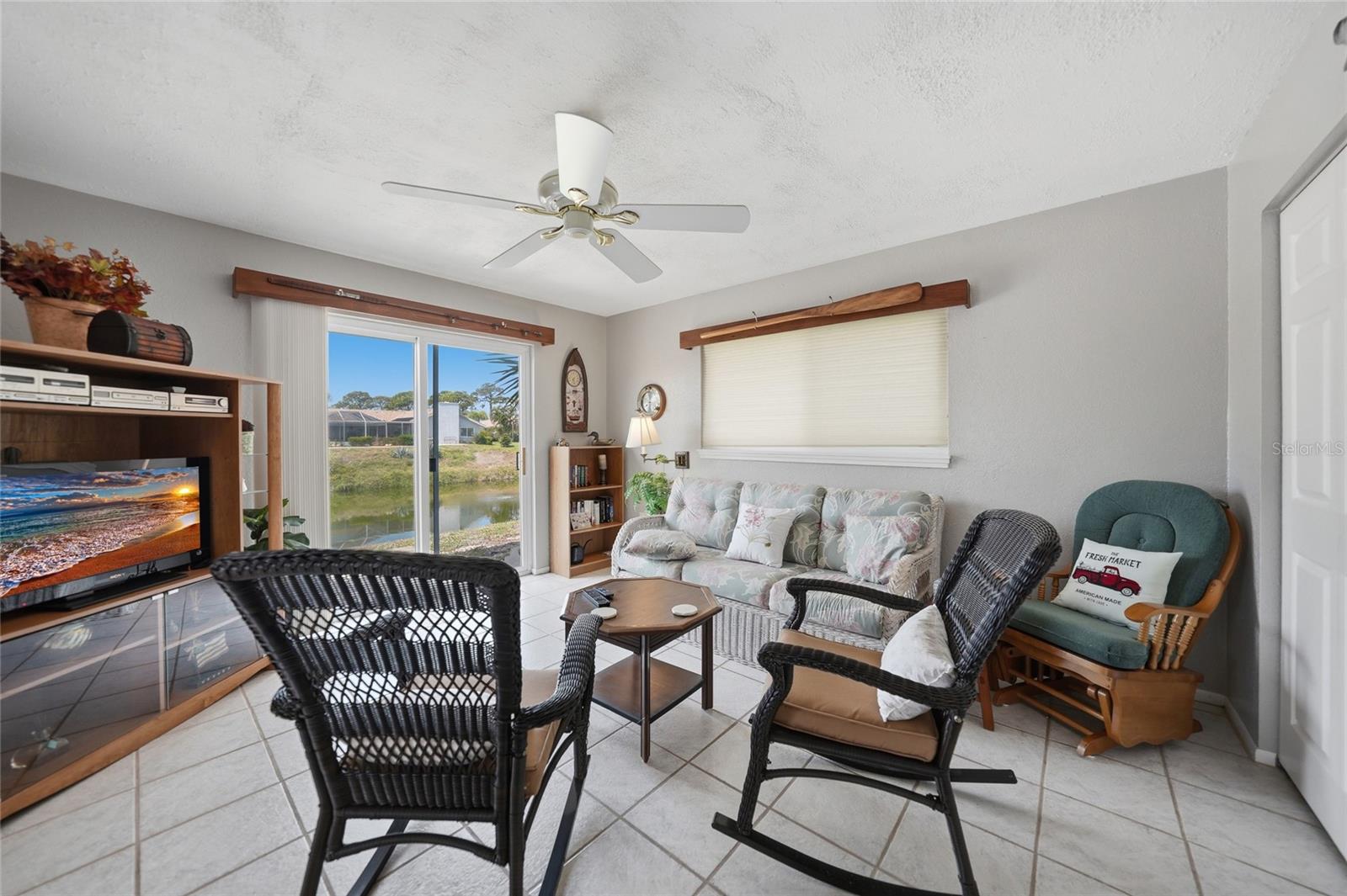 Image 19 of 36 For 76 Windsor Drive