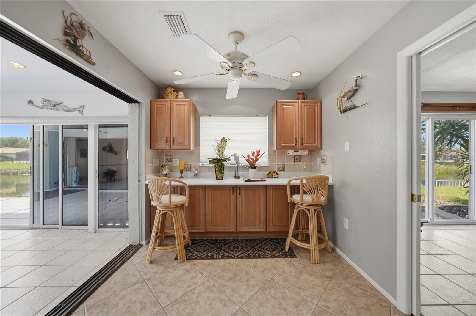 Image 9 of 36 For 76 Windsor Drive