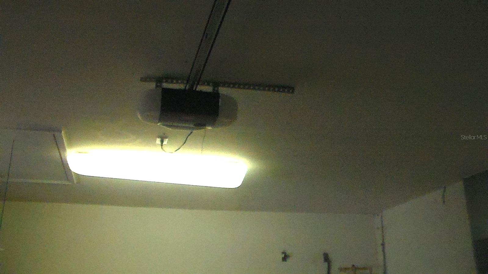 Image 20 of 40 For 1744 Ripley St Street