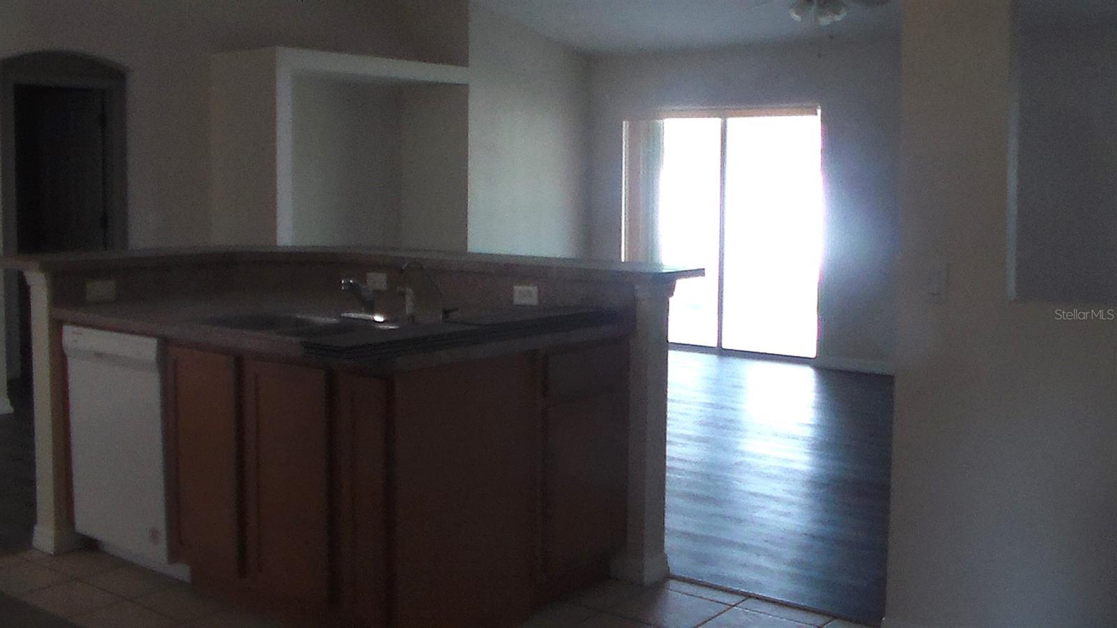 Image 22 of 40 For 1744 Ripley St Street