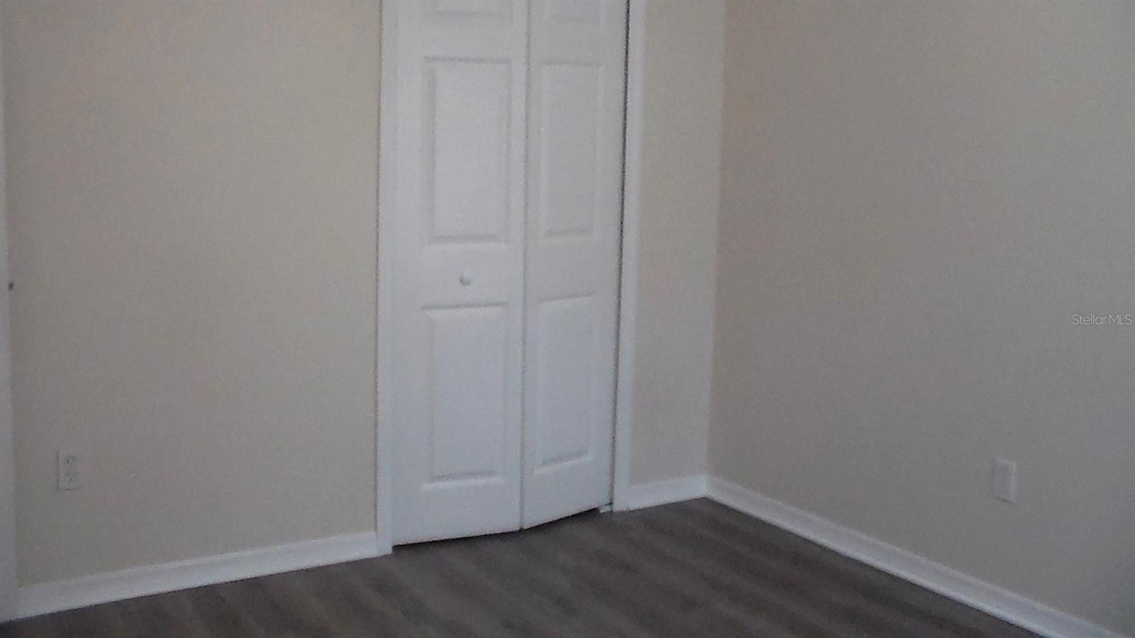 Image 35 of 40 For 1744 Ripley St Street