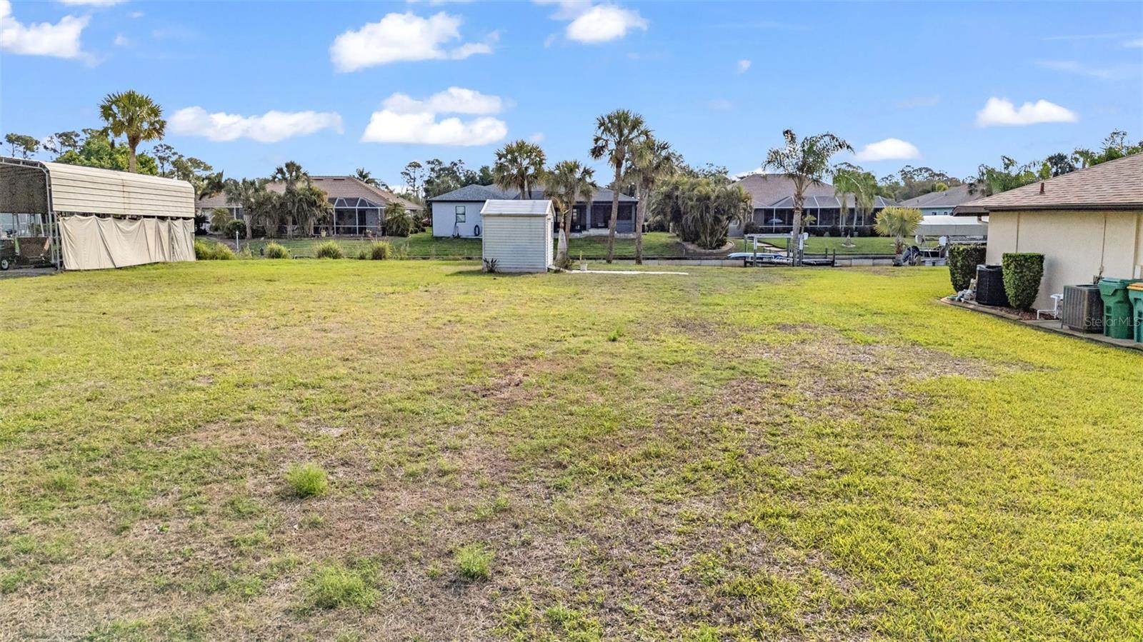 Image 5 of 9 For 2410 -2418 Como Street