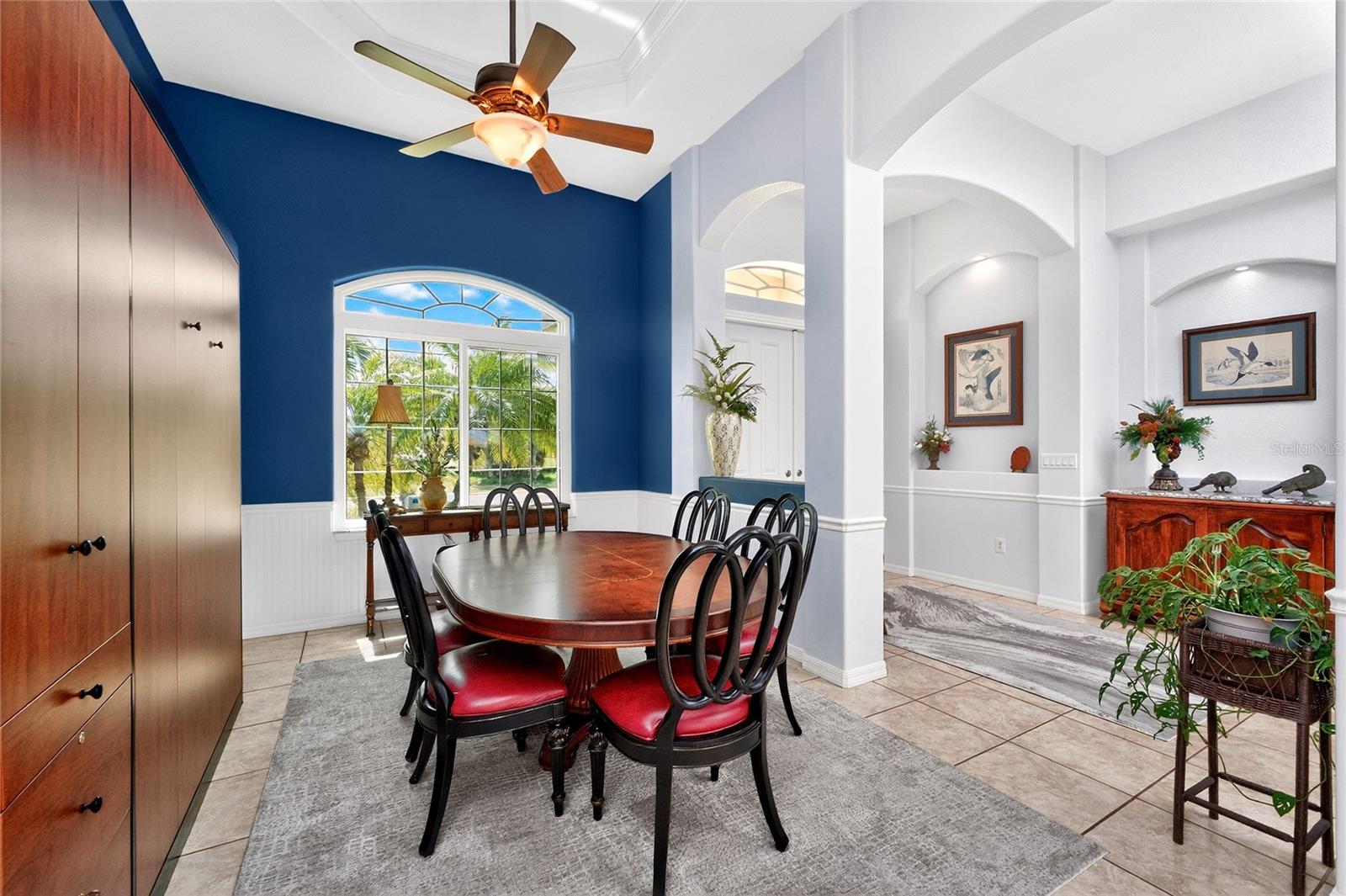 Image 11 of 59 For 16237 Cape Horn Boulevard