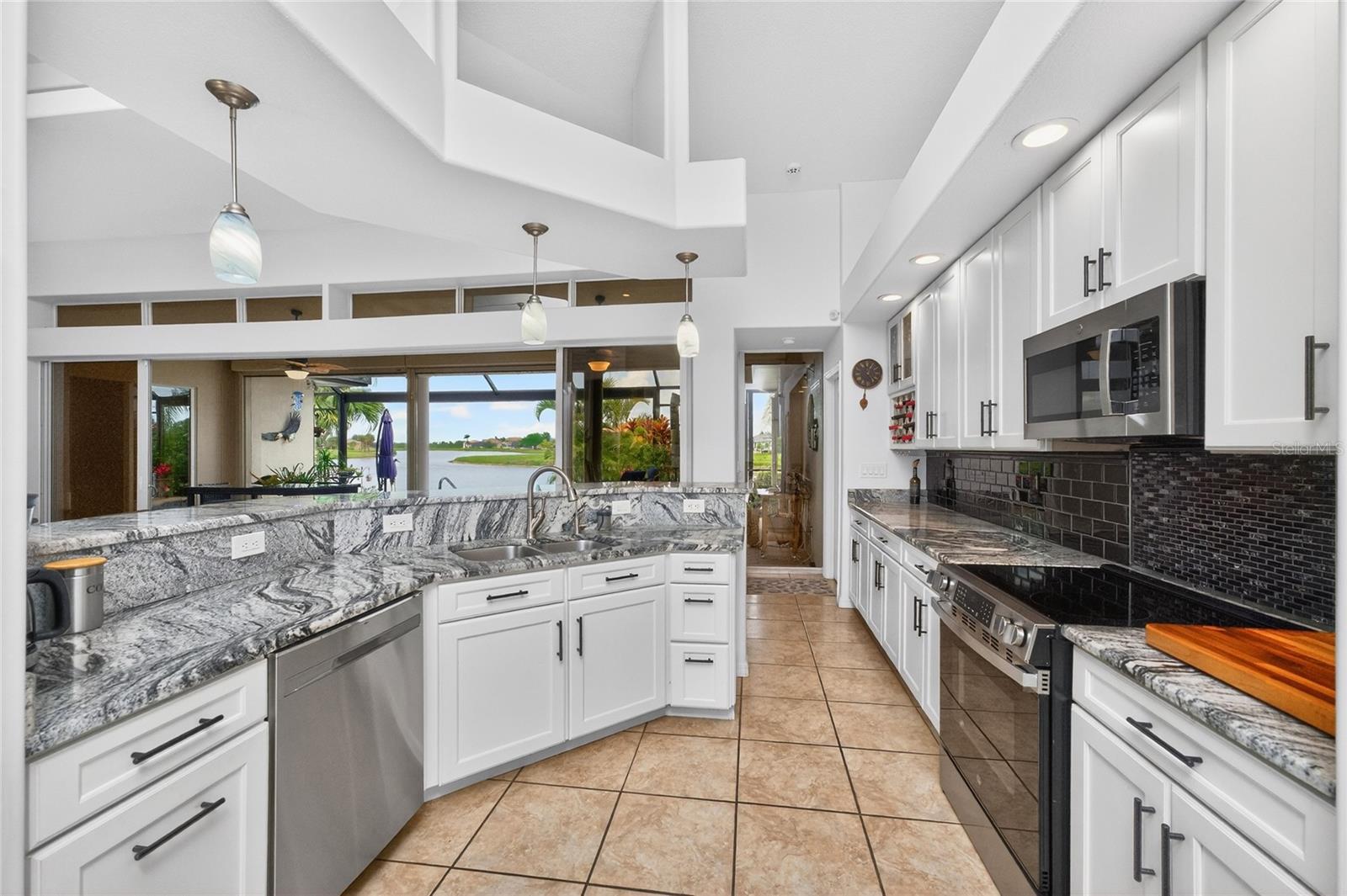 Image 17 of 59 For 16237 Cape Horn Boulevard