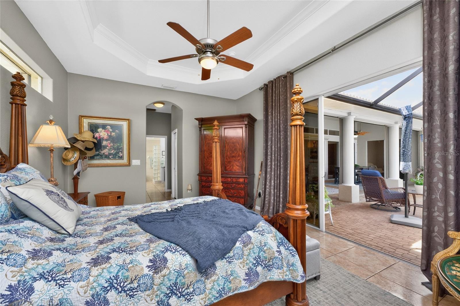 Image 24 of 59 For 16237 Cape Horn Boulevard