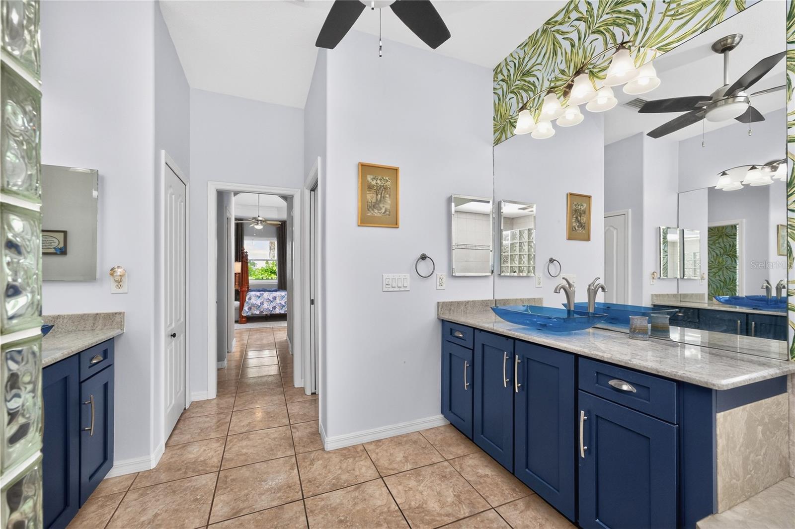 Image 27 of 59 For 16237 Cape Horn Boulevard