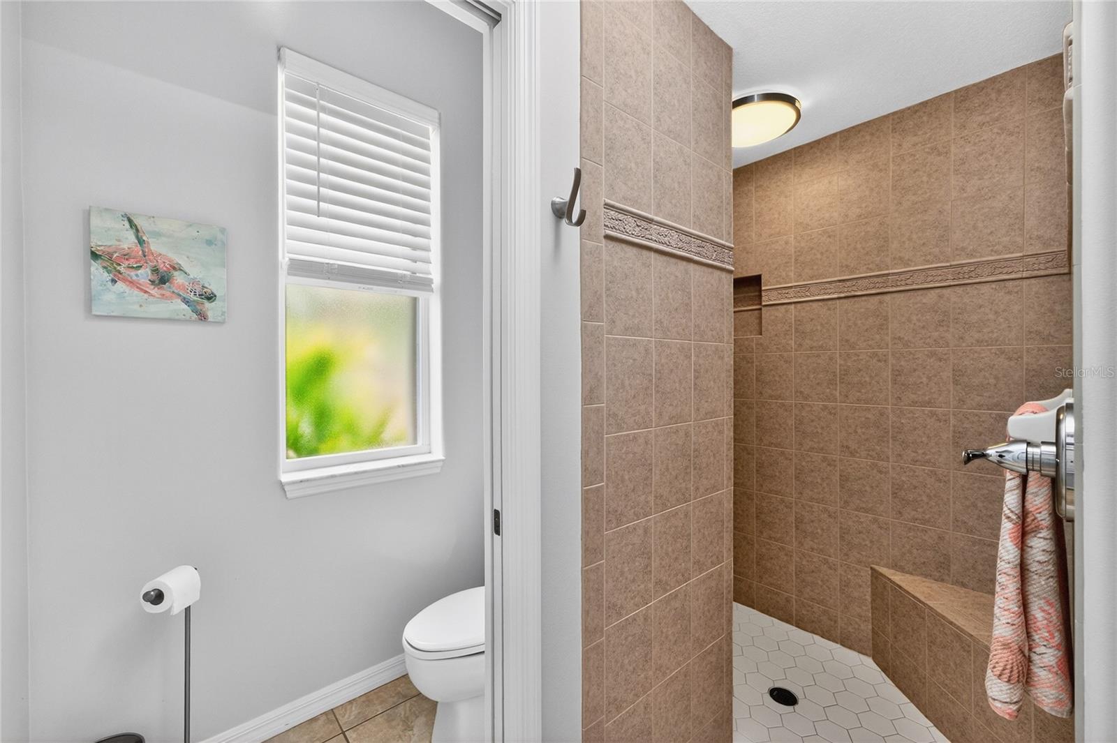 Image 35 of 59 For 16237 Cape Horn Boulevard