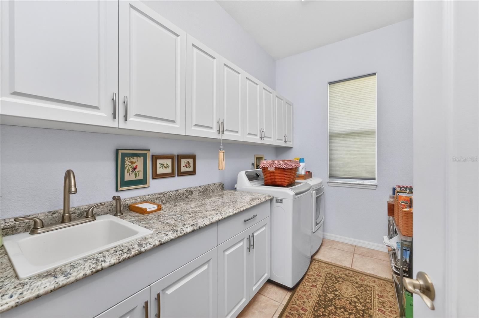 Image 36 of 59 For 16237 Cape Horn Boulevard