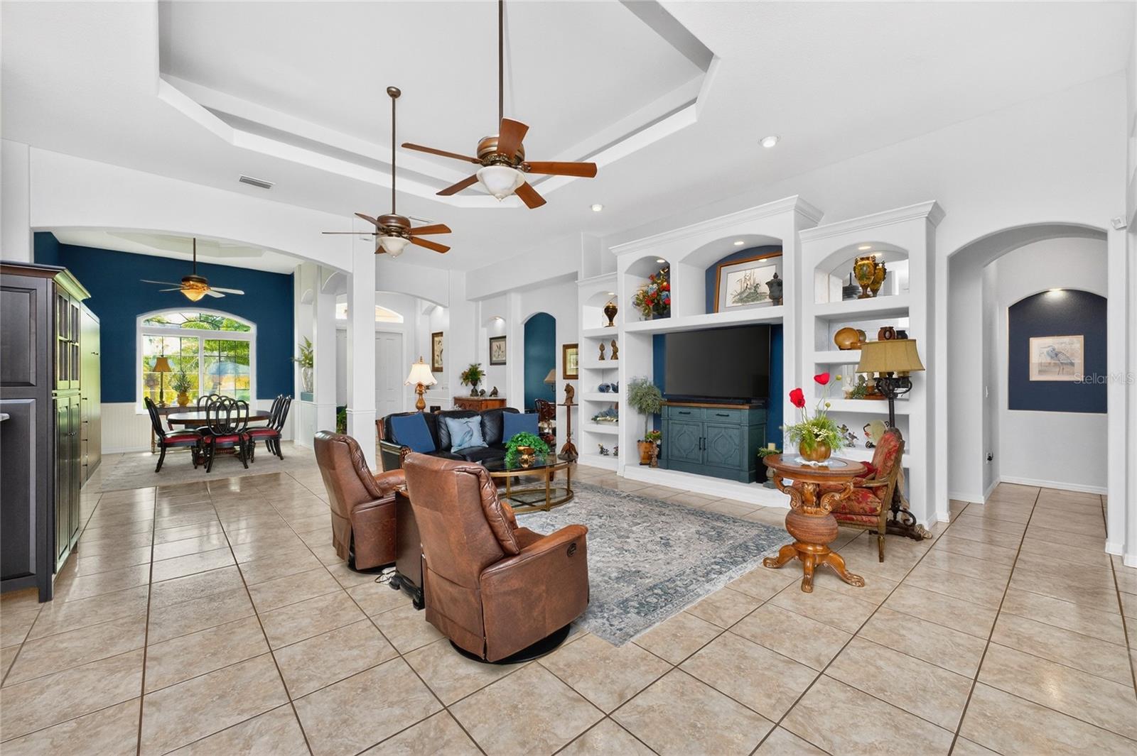 Image 7 of 59 For 16237 Cape Horn Boulevard