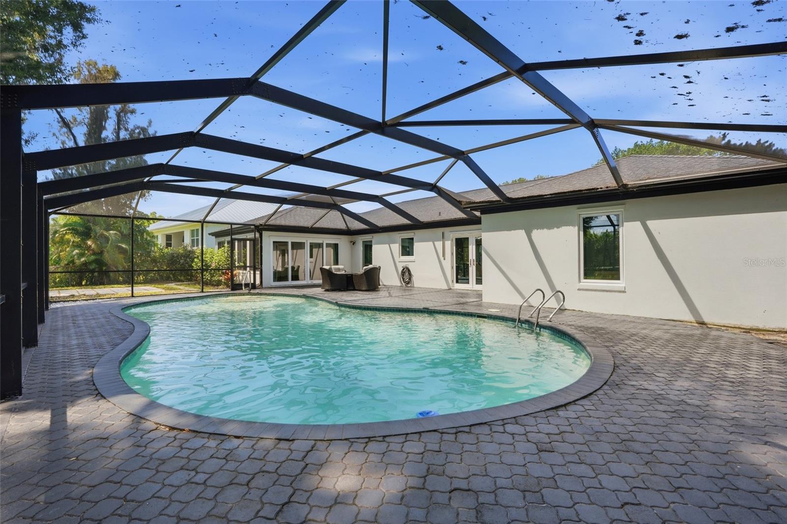 Image 41 of 50 For 3931 Riverside Drive