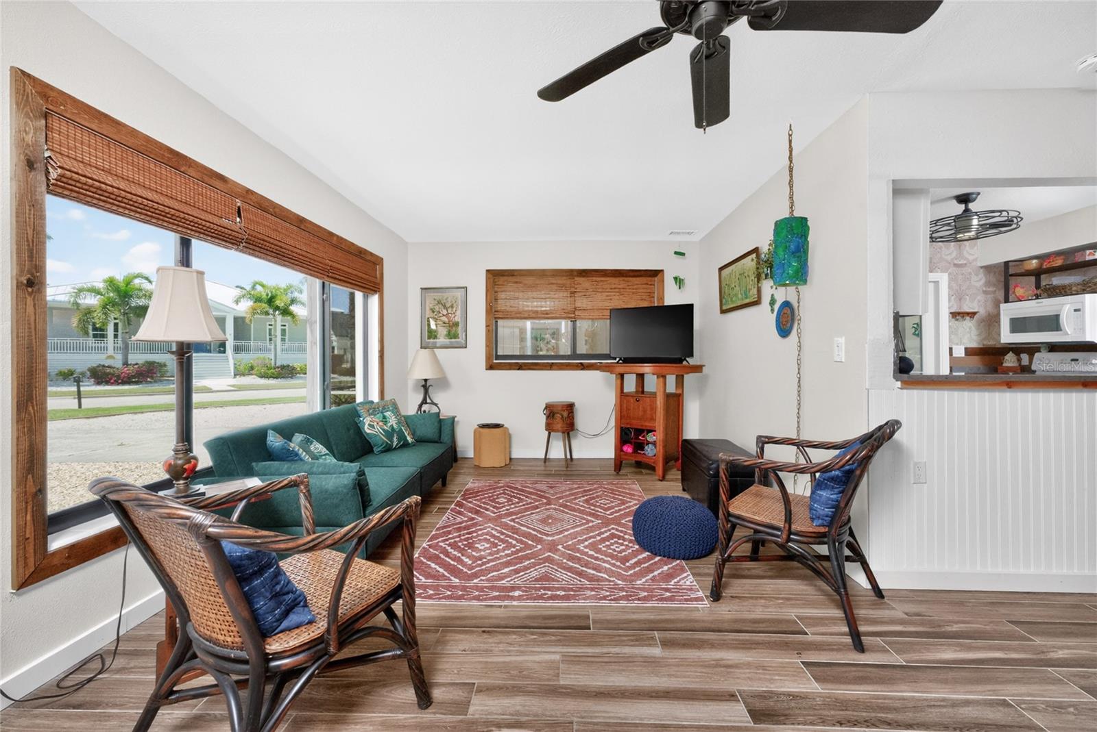 Image 10 of 52 For 312 Mcgregor Street