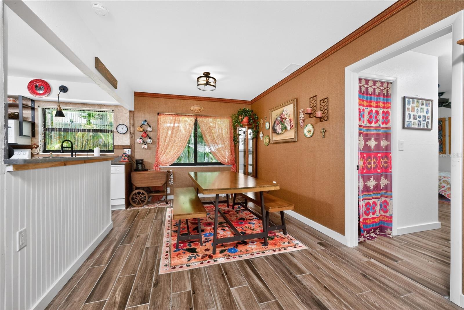 Image 13 of 52 For 312 Mcgregor Street