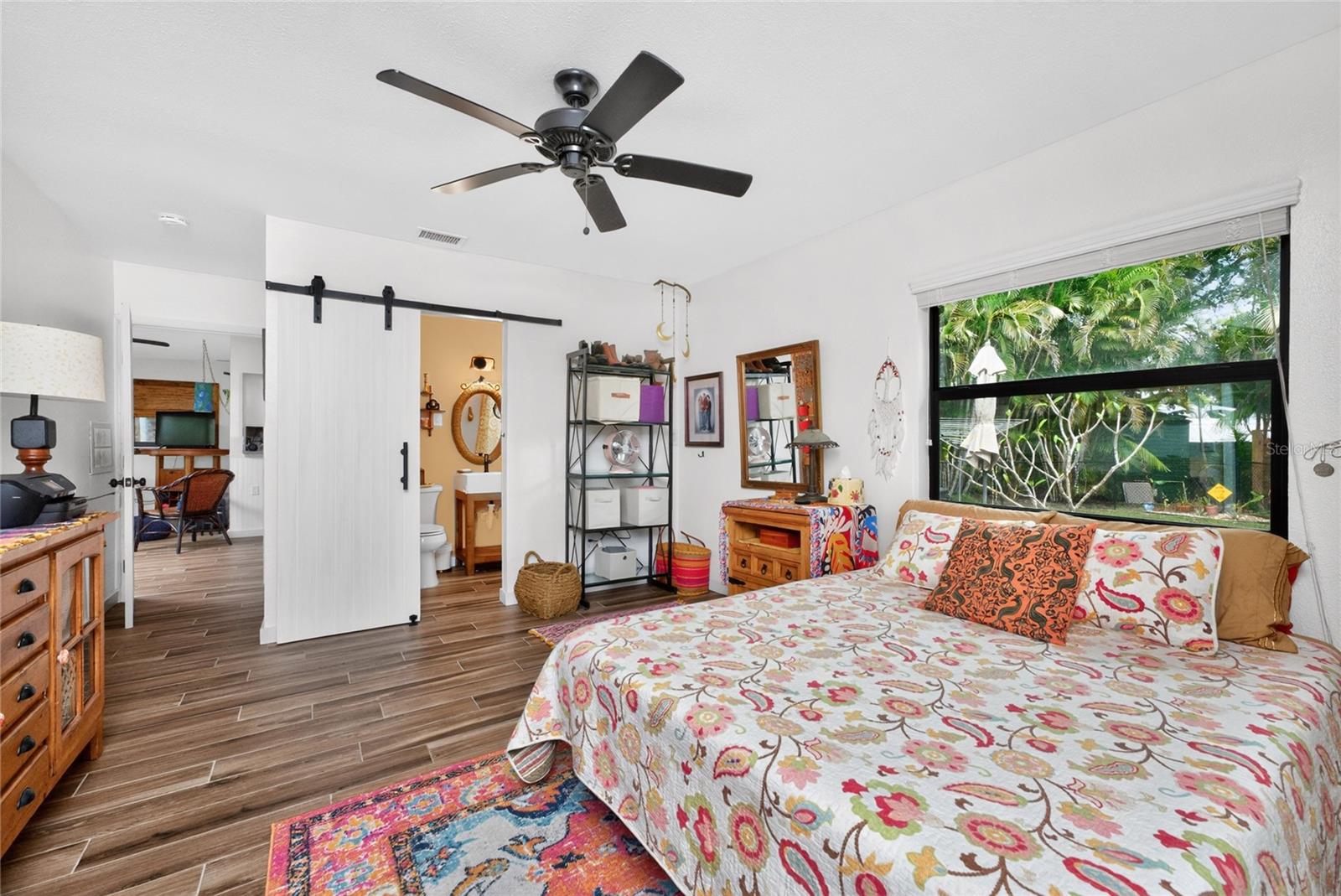 Image 22 of 52 For 312 Mcgregor Street