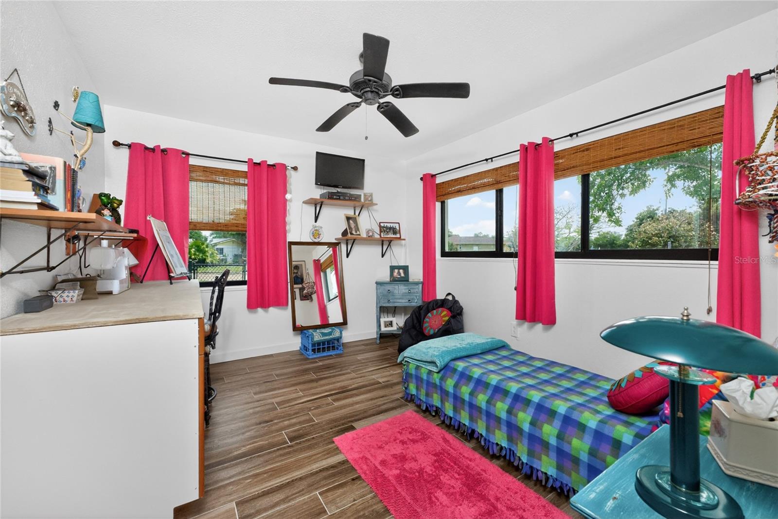 Image 28 of 52 For 312 Mcgregor Street