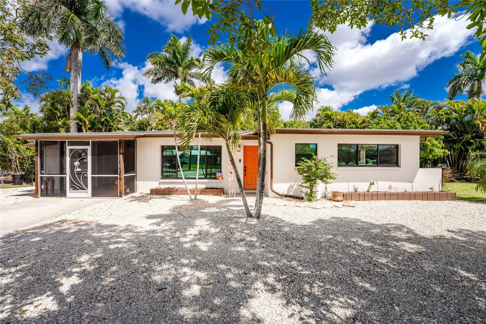 Image 5 of 52 For 312 Mcgregor Street