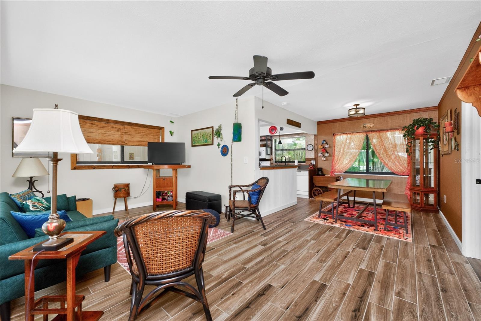 Image 7 of 52 For 312 Mcgregor Street