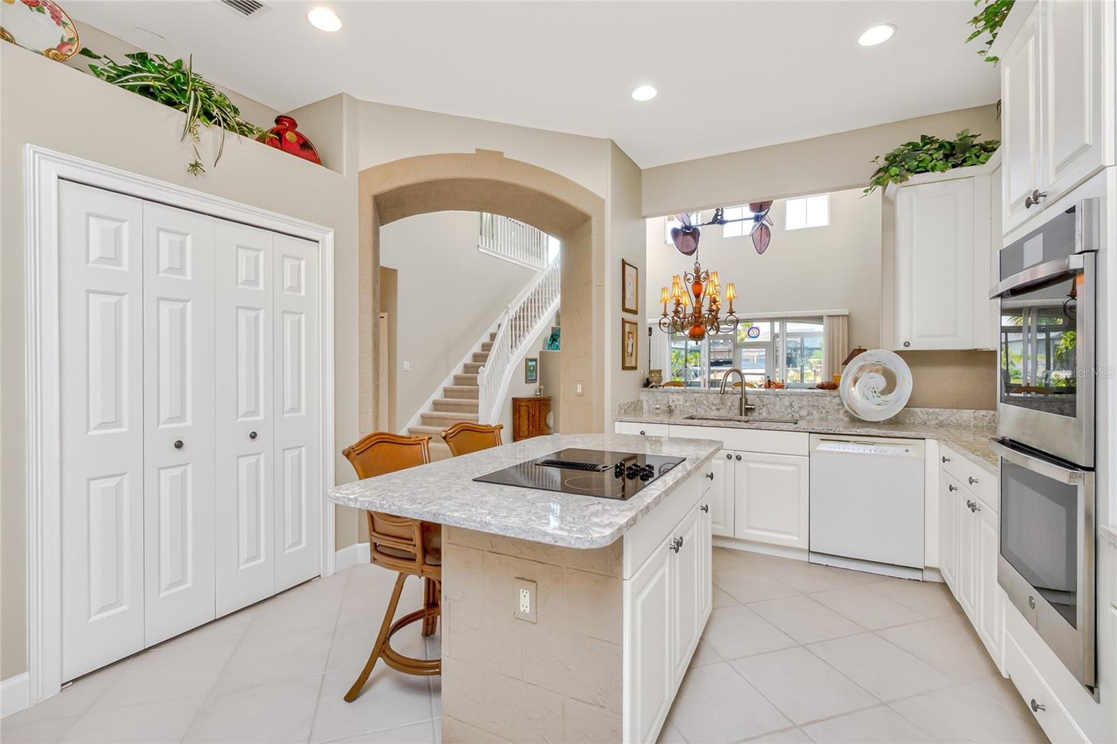 Image 16 of 64 For 3337 Sunset Key Circle