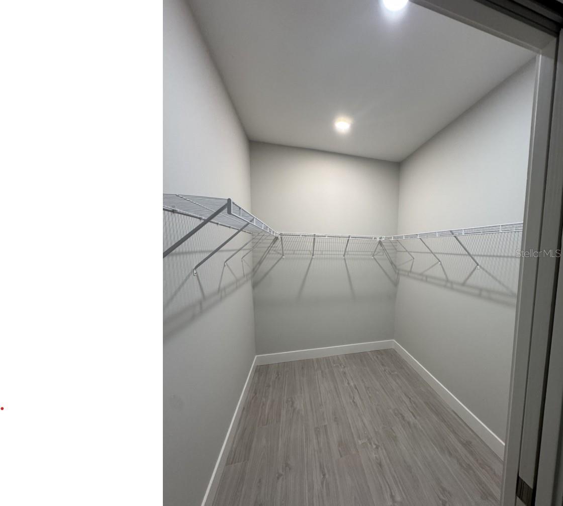 Image 16 of 29 For 342 Kindred Boulevard