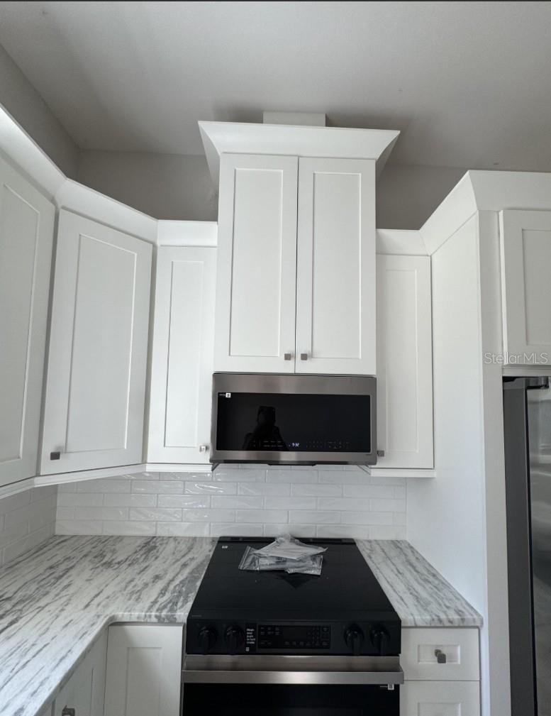 Image 5 of 29 For 342 Kindred Boulevard