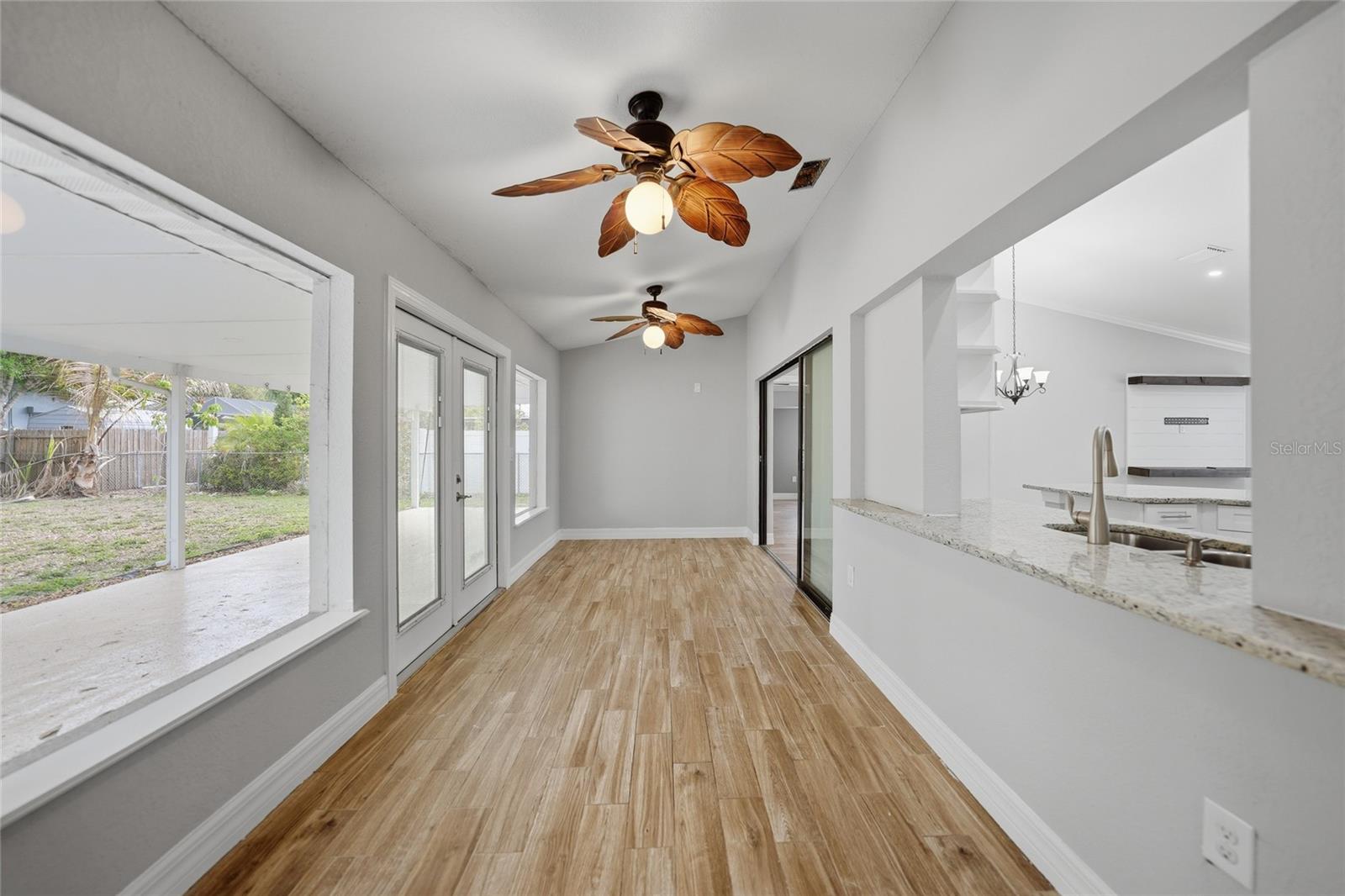 Image 8 of 25 For 20246 Hamilton Avenue