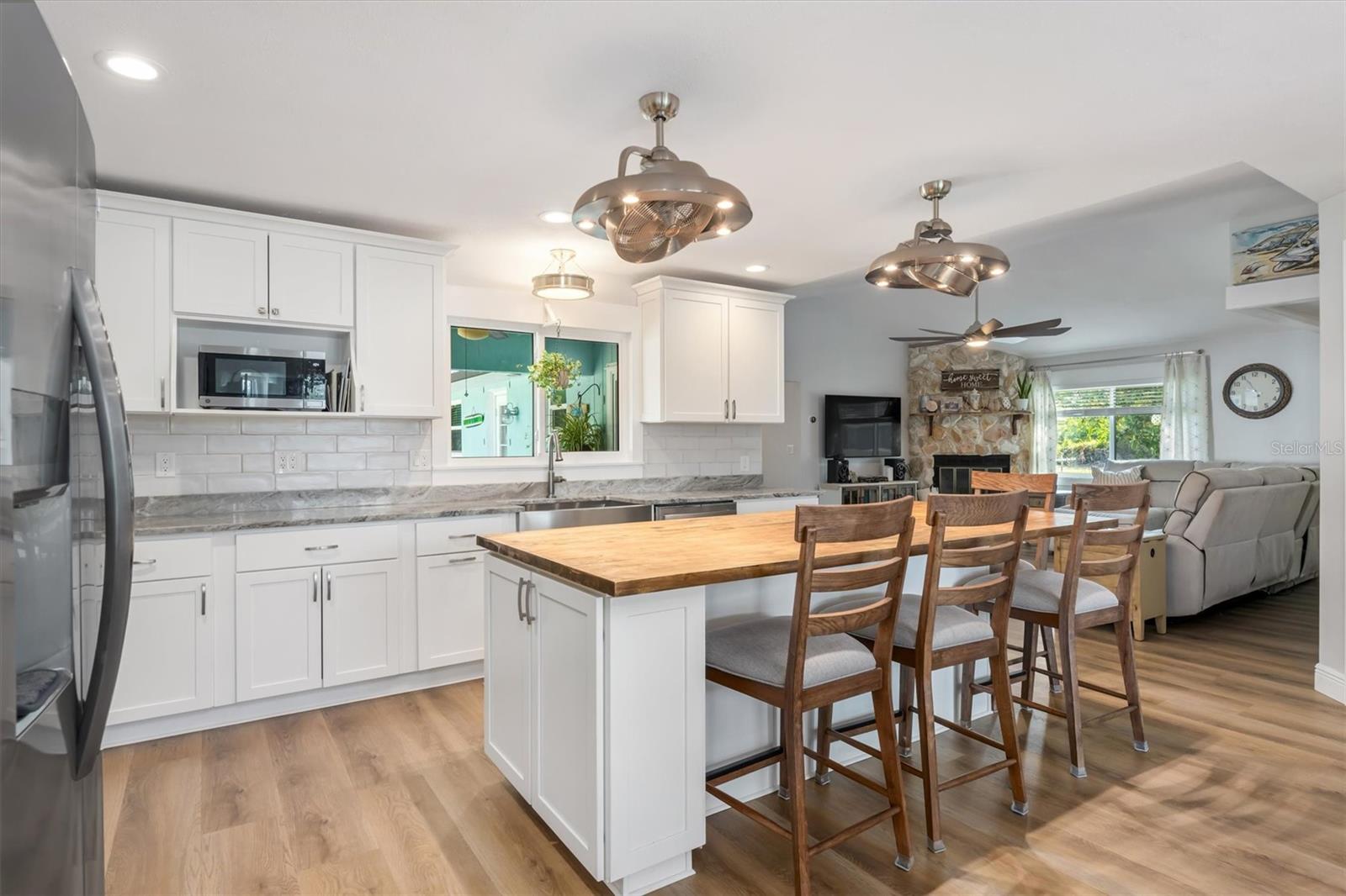 Image 15 of 51 For 10104 Rafferty Avenue