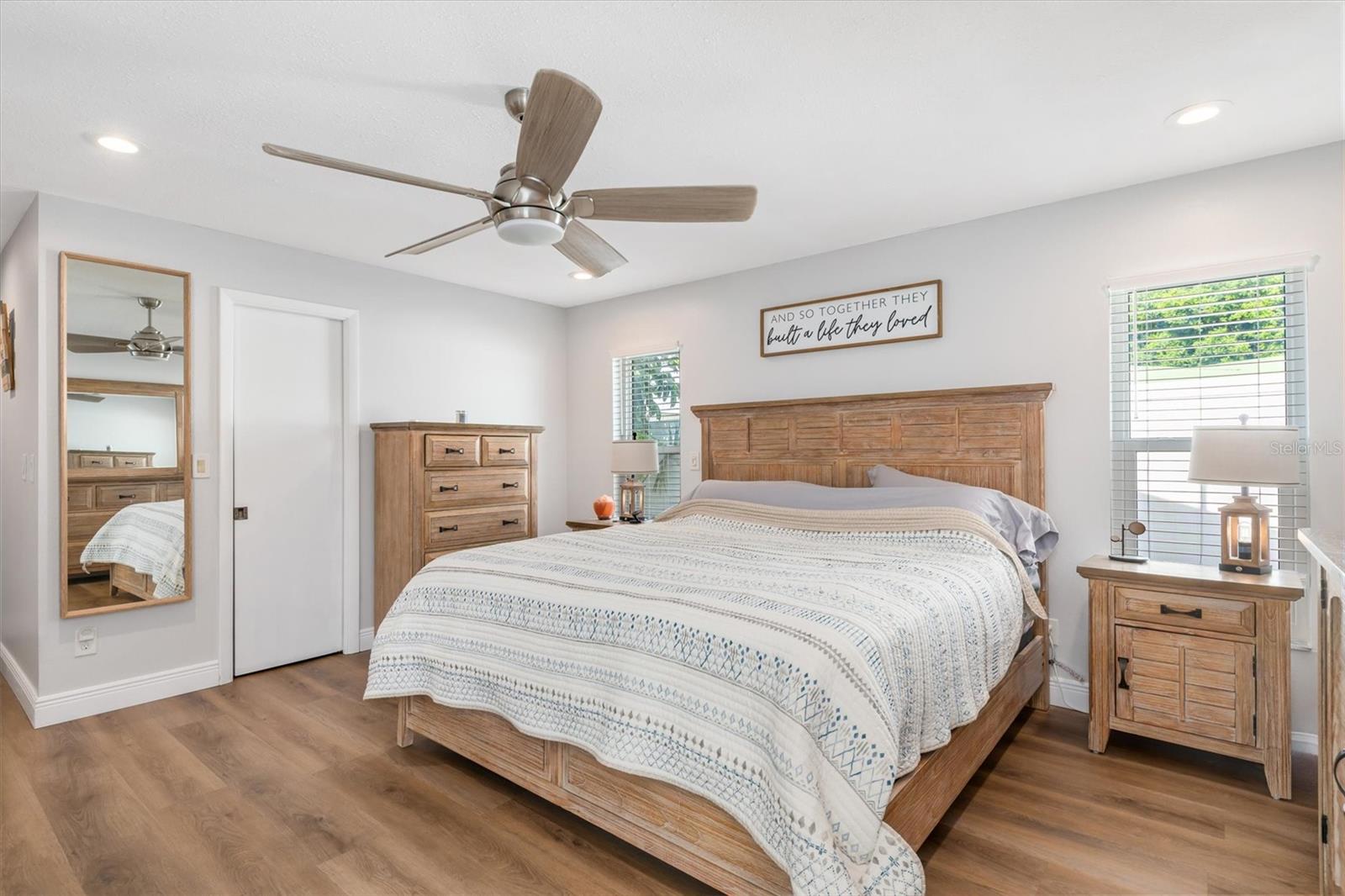 Image 23 of 51 For 10104 Rafferty Avenue