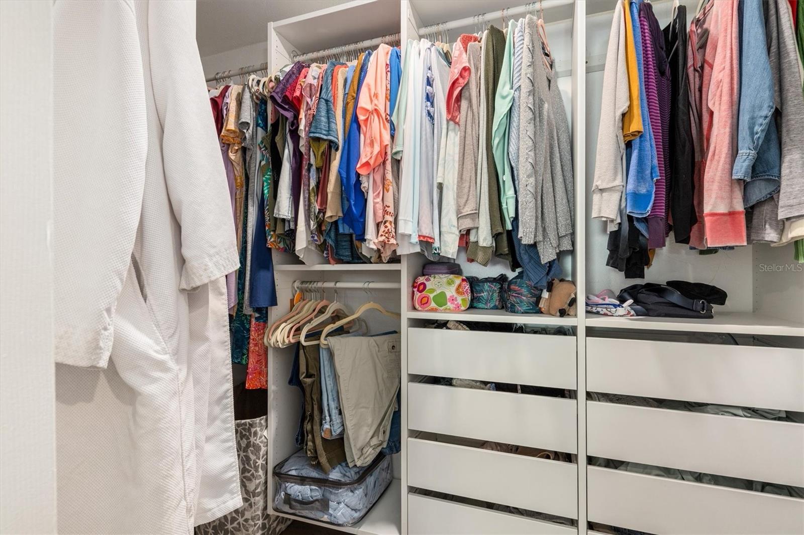 Image 28 of 51 For 10104 Rafferty Avenue