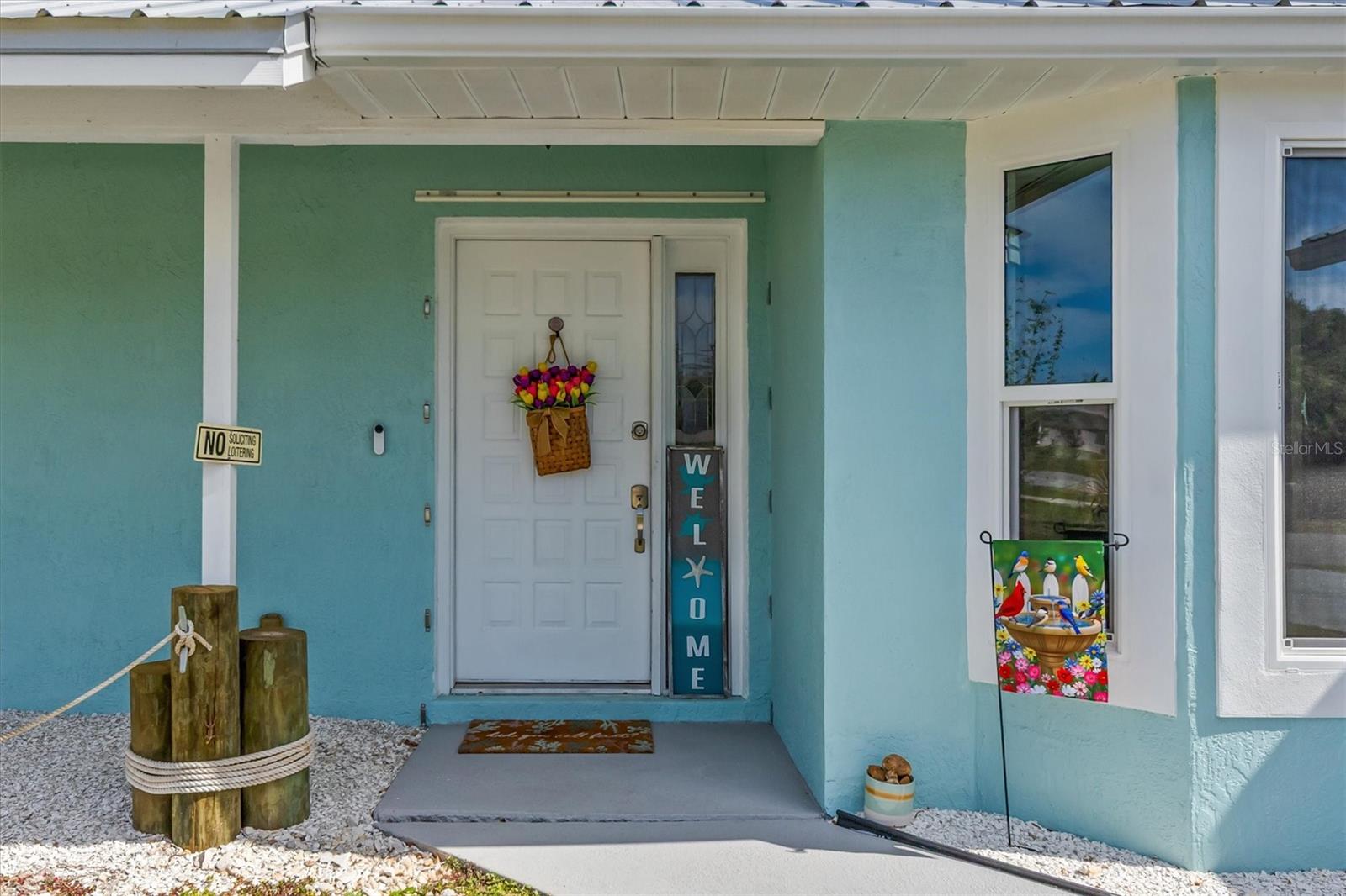 Image 3 of 51 For 10104 Rafferty Avenue