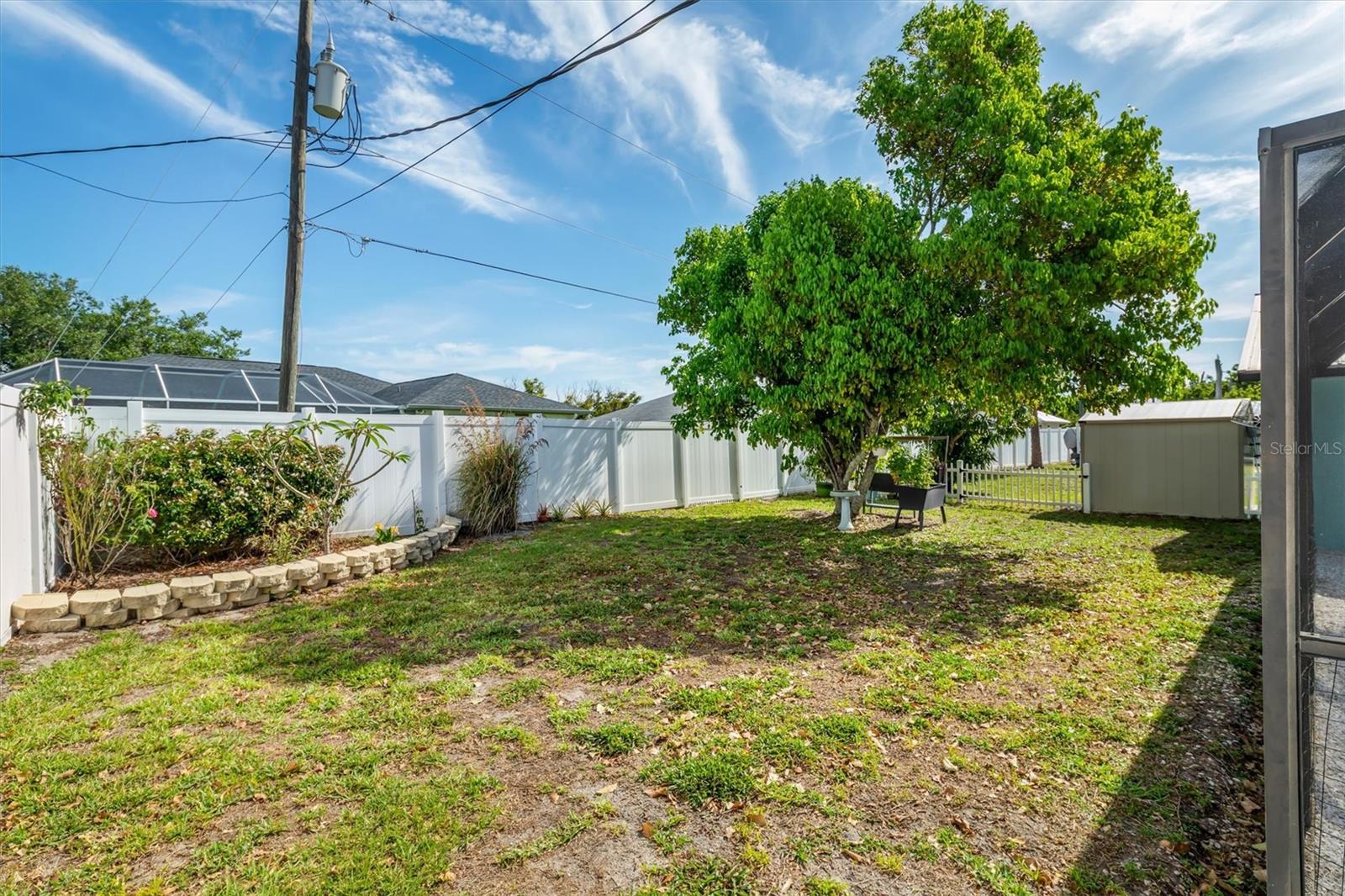 Image 35 of 51 For 10104 Rafferty Avenue