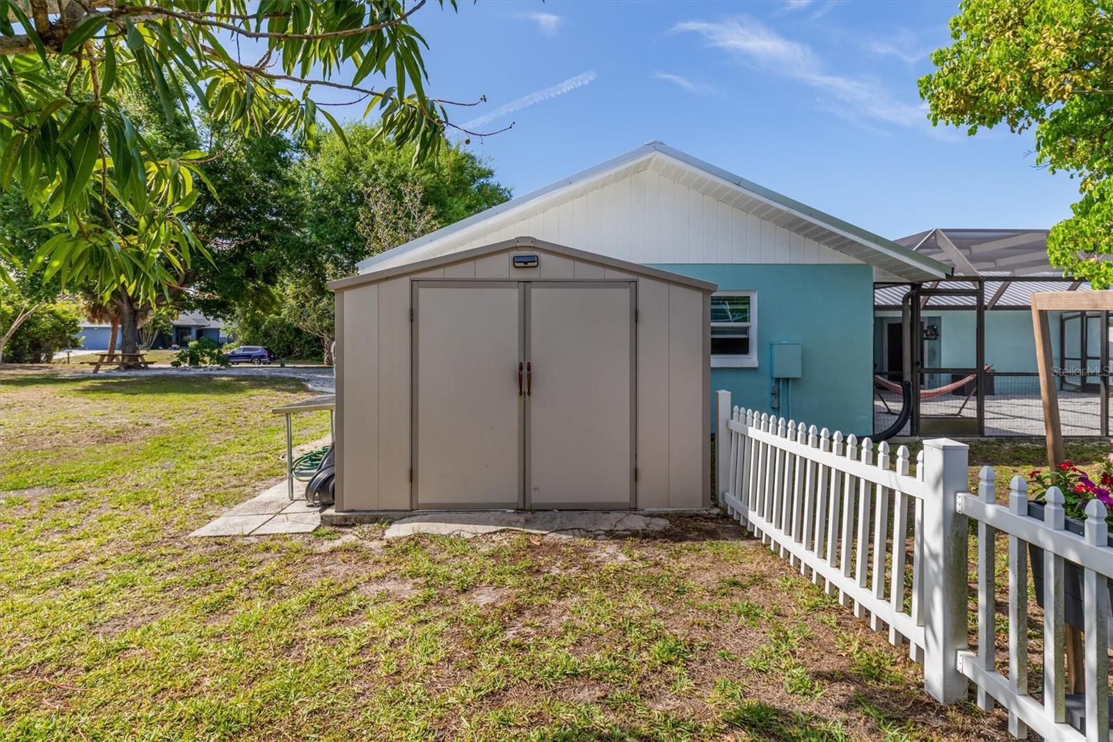 Image 37 of 51 For 10104 Rafferty Avenue