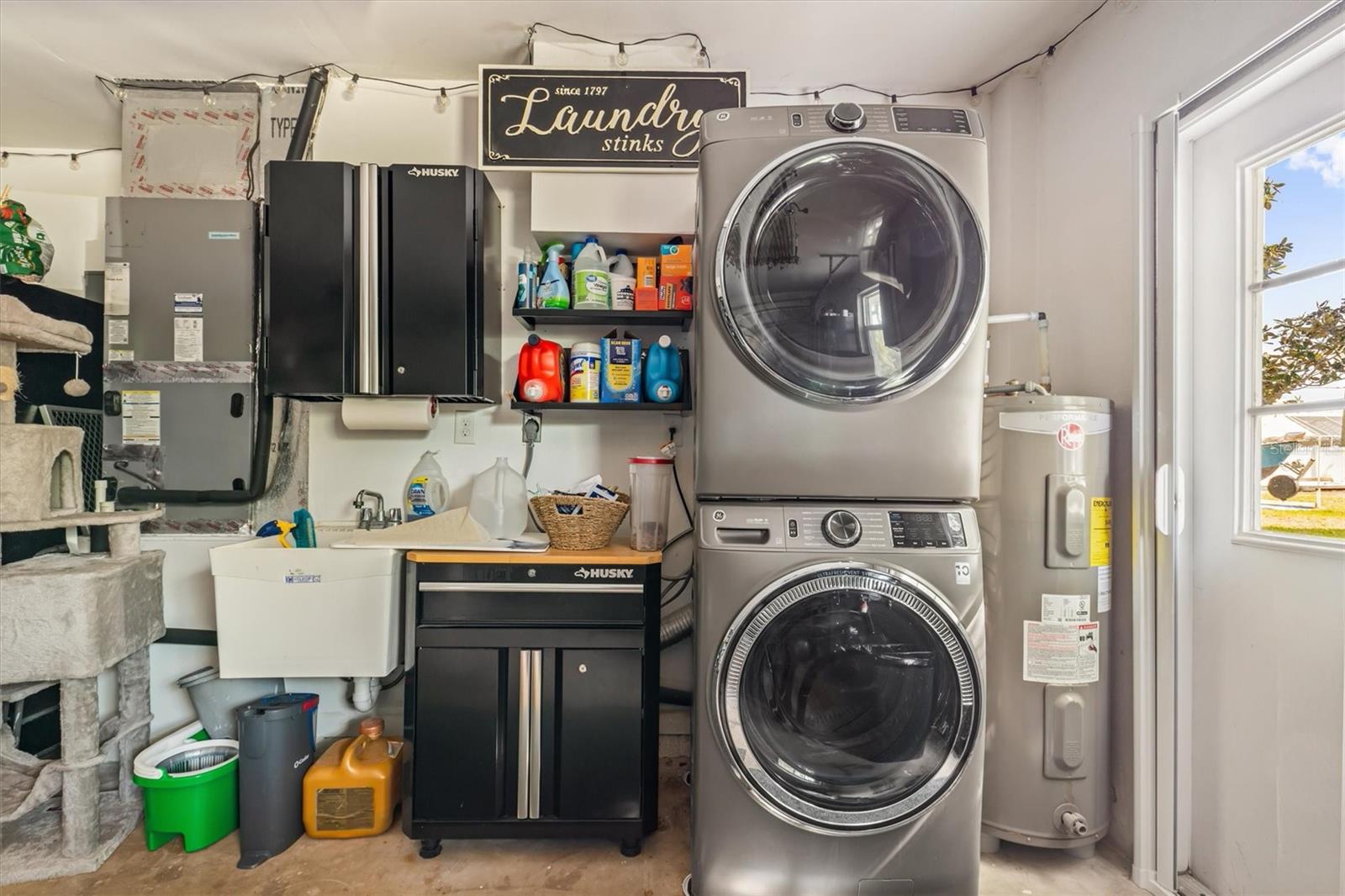 Image 41 of 51 For 10104 Rafferty Avenue