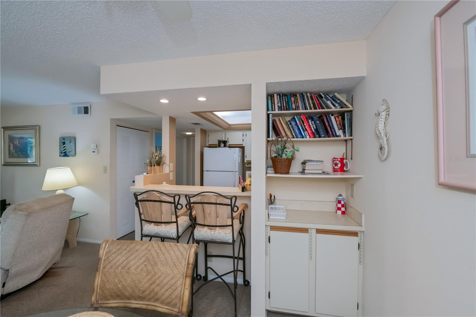 Image 20 of 47 For 19505 Quesada Avenue O207