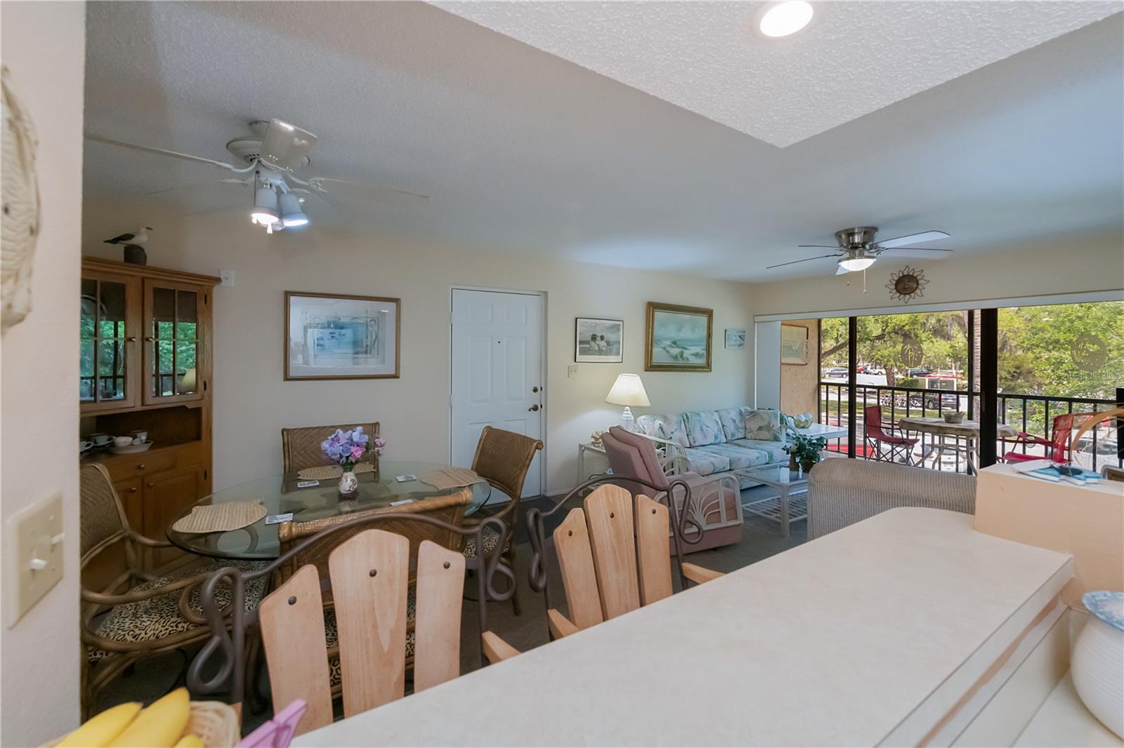 Image 29 of 47 For 19505 Quesada Avenue O207