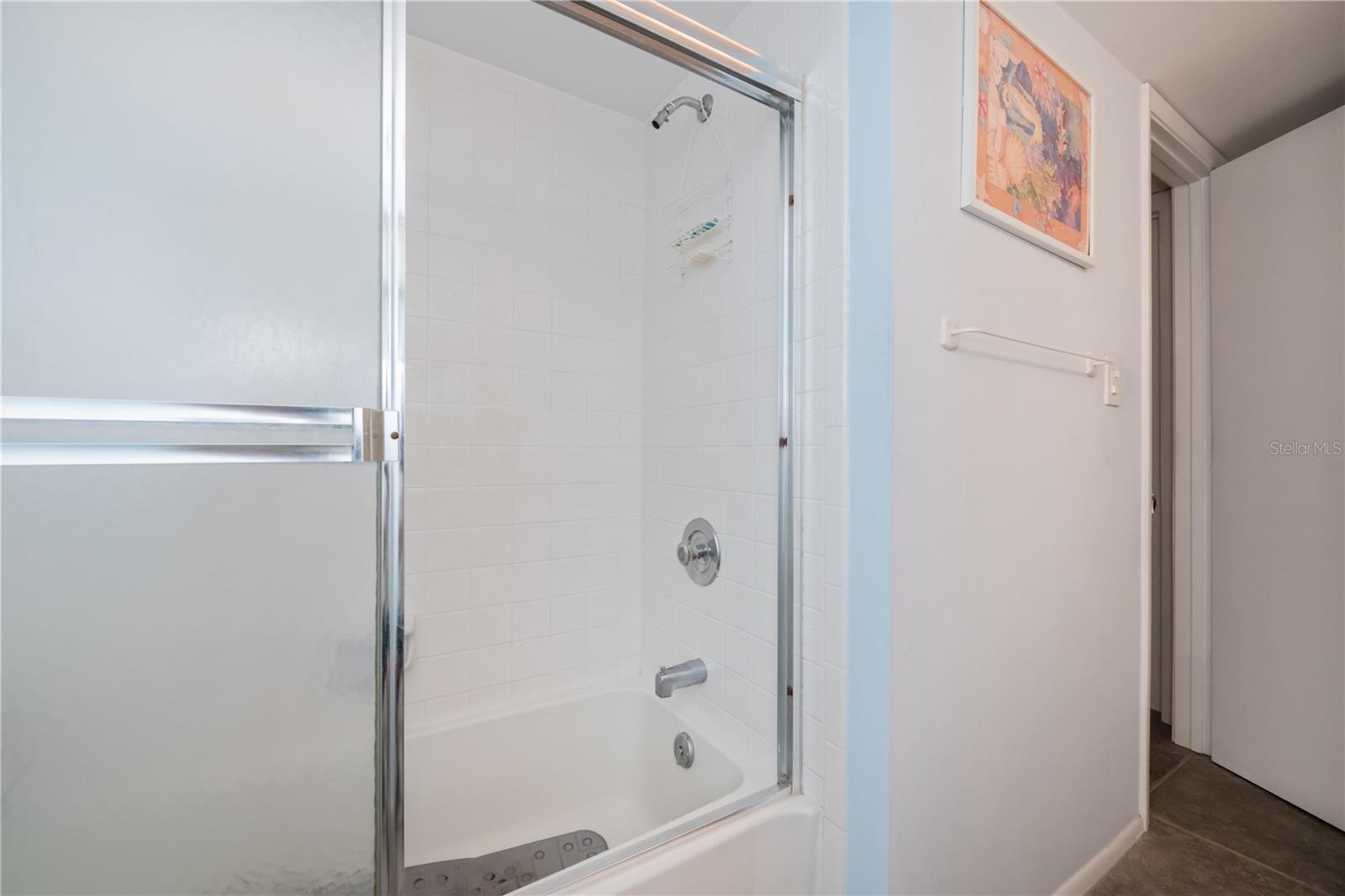 Image 37 of 47 For 19505 Quesada Avenue O207