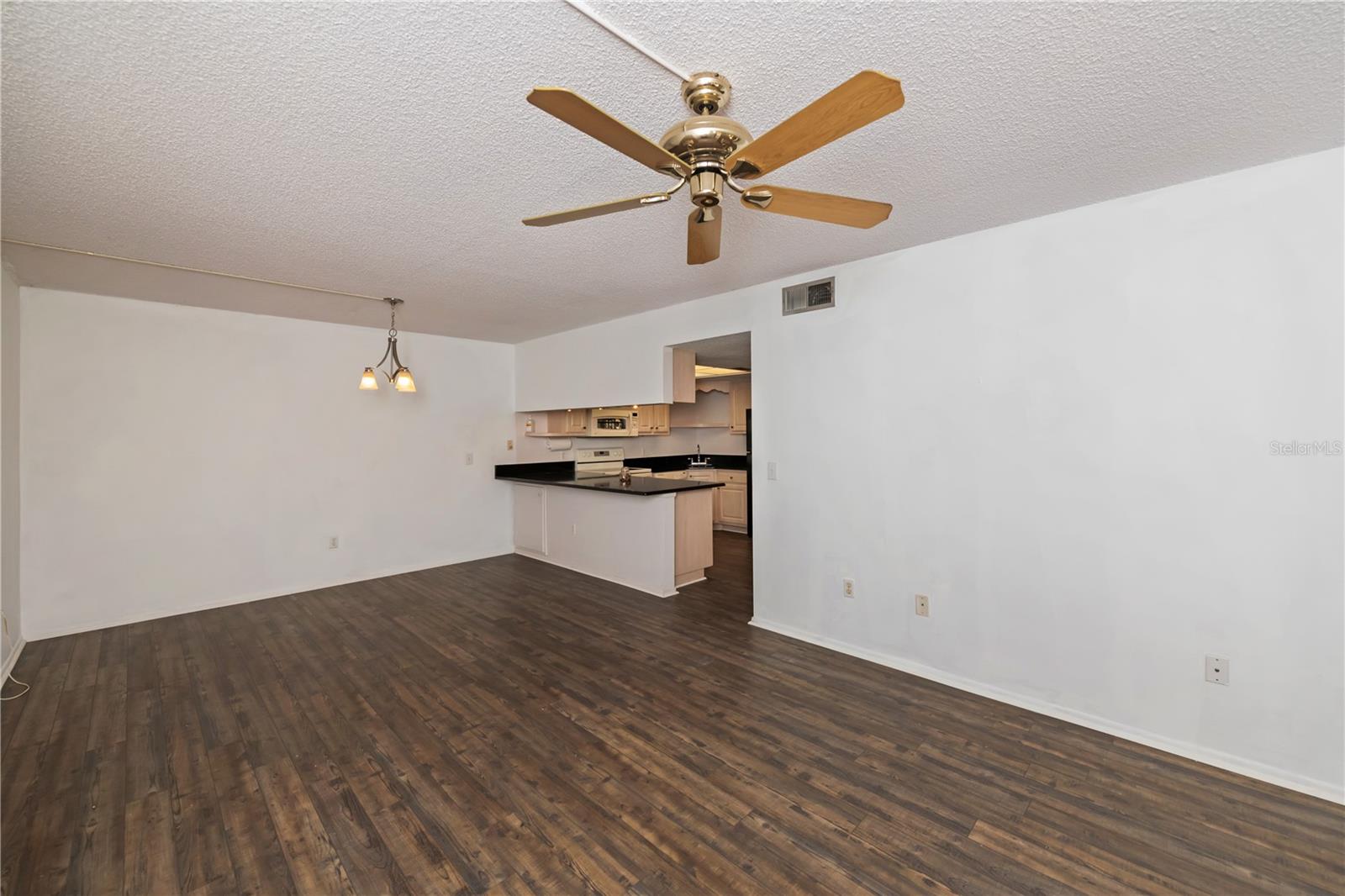 Image 12 of 54 For 1515 Forrest Nelson Boulevard L105