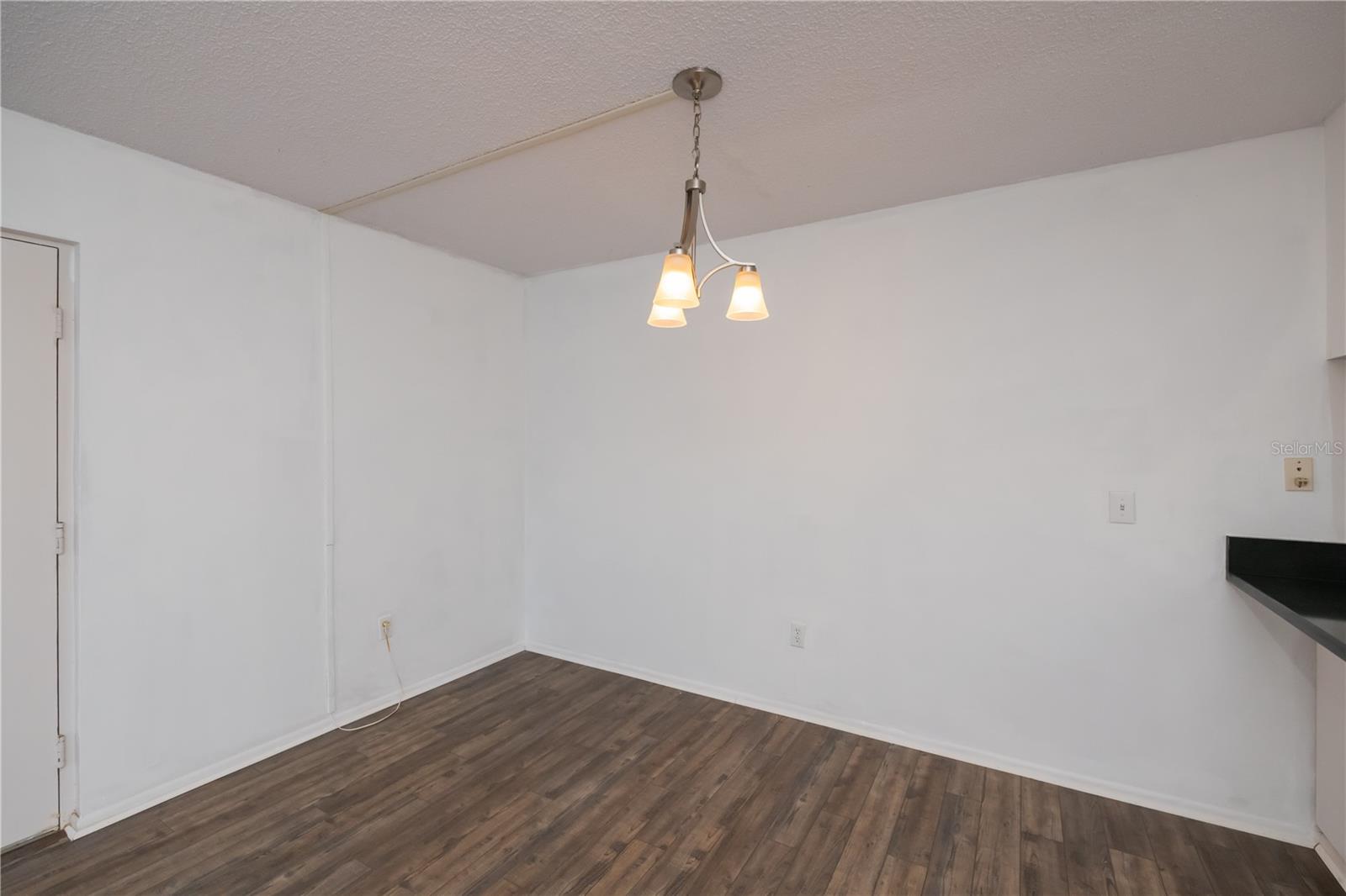 Image 16 of 54 For 1515 Forrest Nelson Boulevard L105