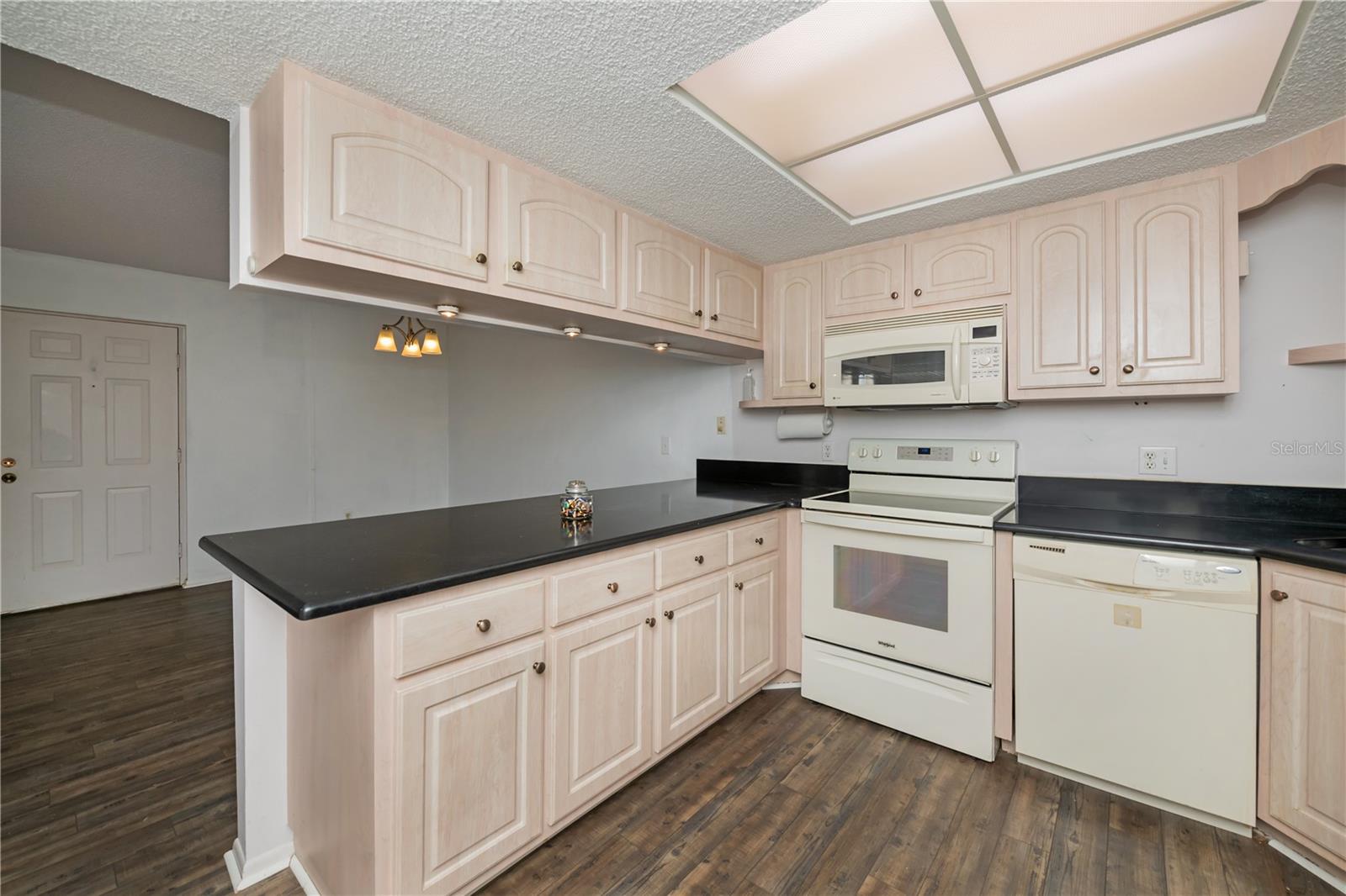 Image 20 of 54 For 1515 Forrest Nelson Boulevard L105