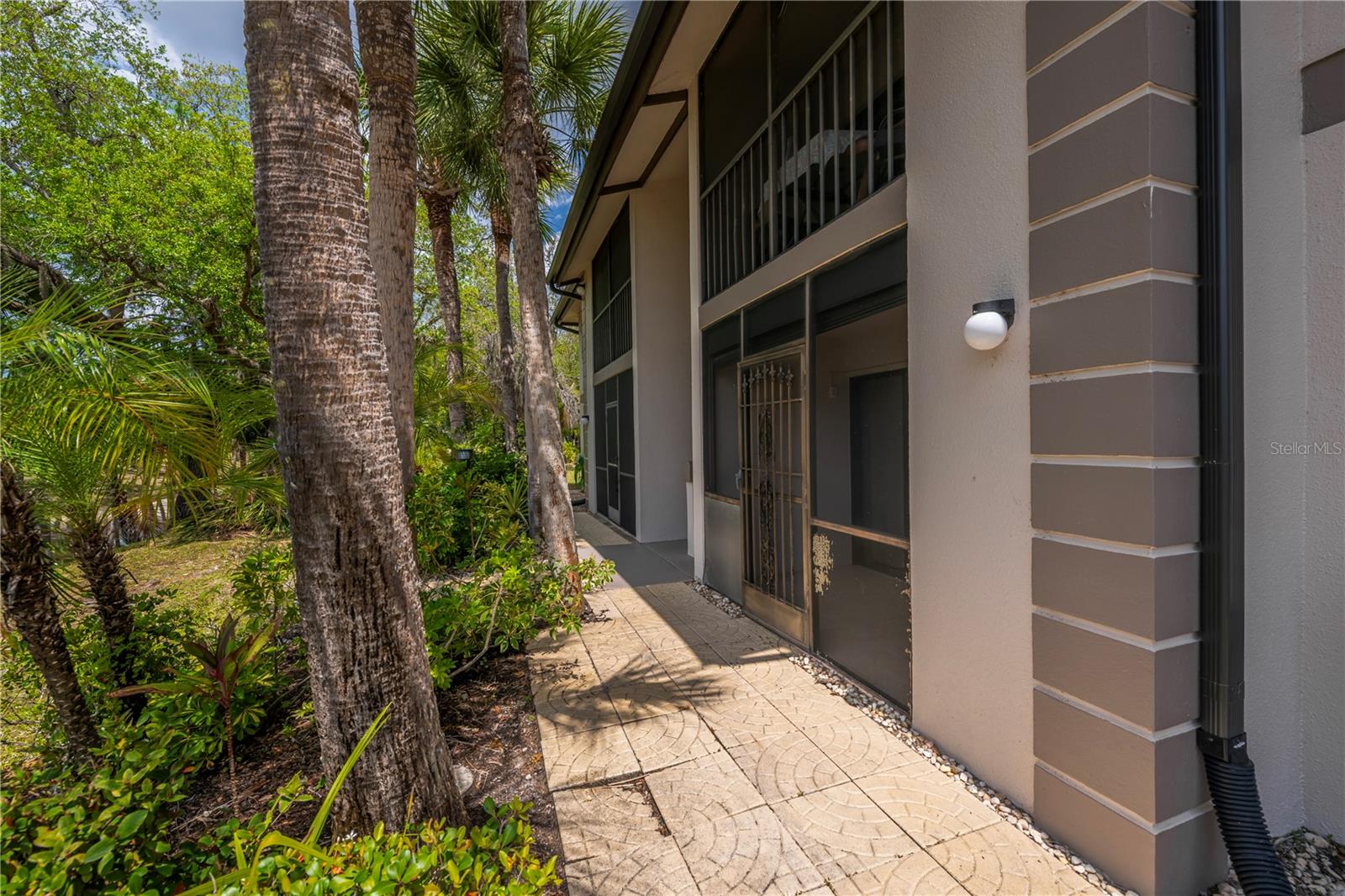 Image 44 of 54 For 1515 Forrest Nelson Boulevard L105