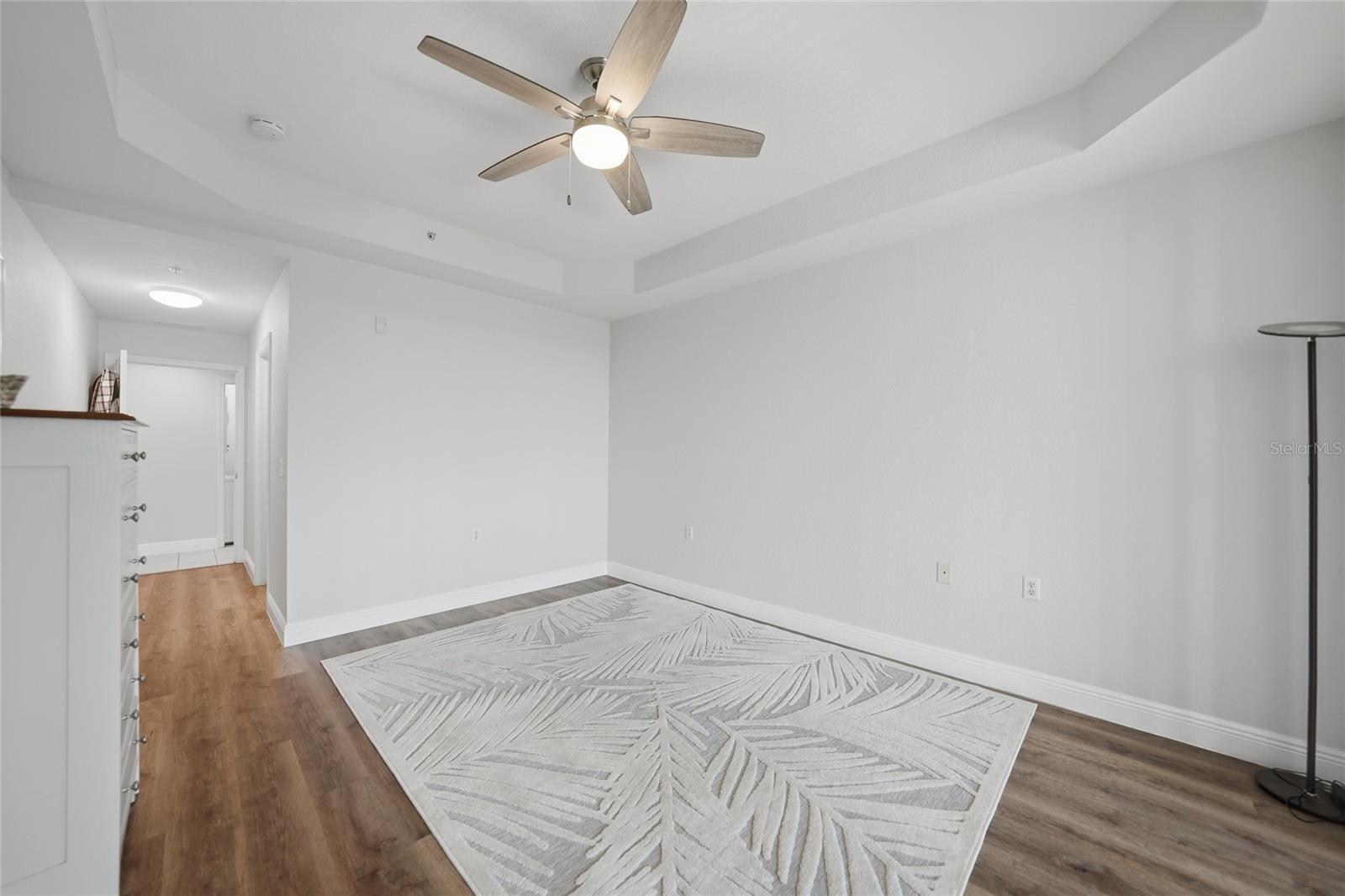 Image 20 of 42 For 255 West End Drive 1412