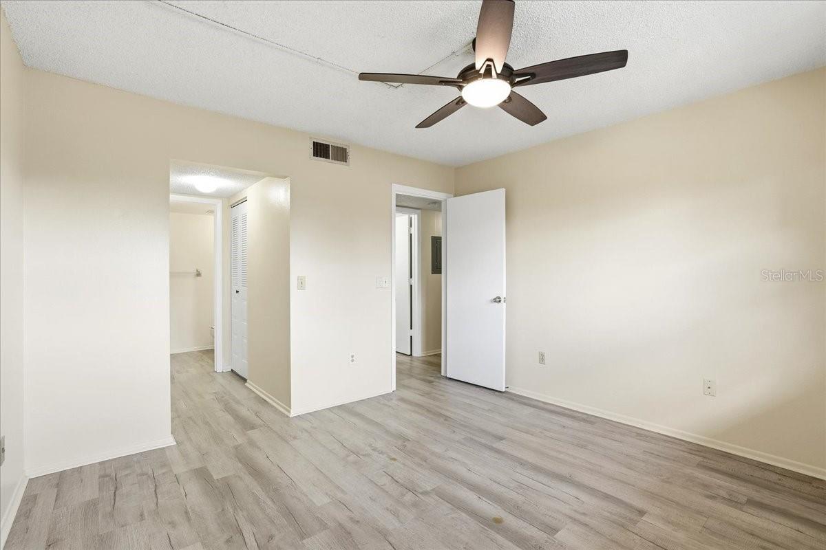 Image 18 of 30 For 1515 Forrest Nelson Boulevard B206