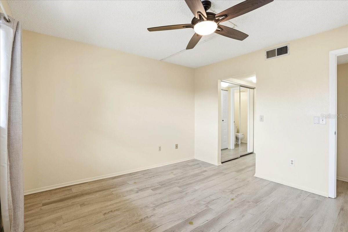 Image 19 of 30 For 1515 Forrest Nelson Boulevard B206