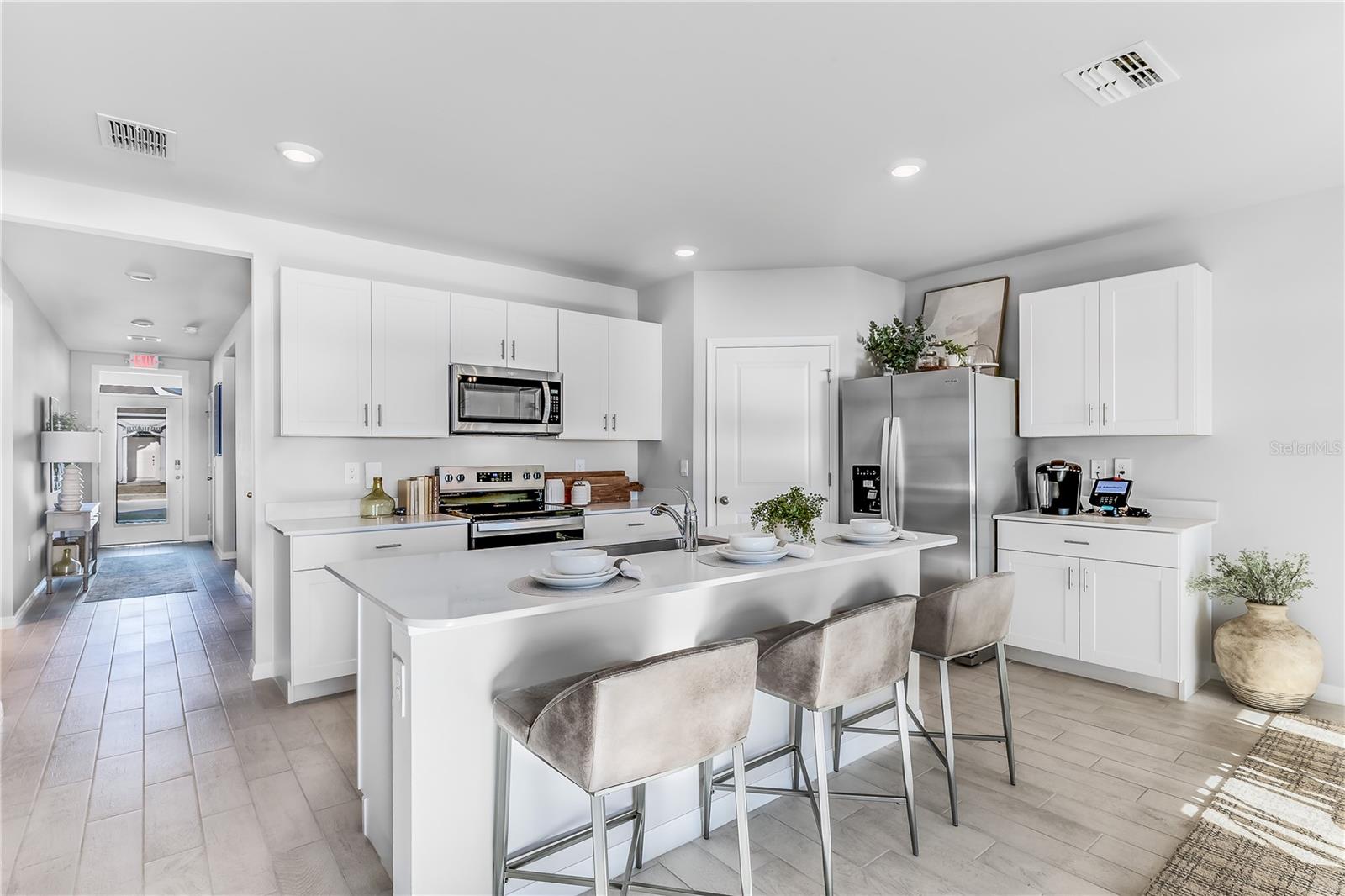 Image 3 of 28 For 4924 Tuscola Boulevard