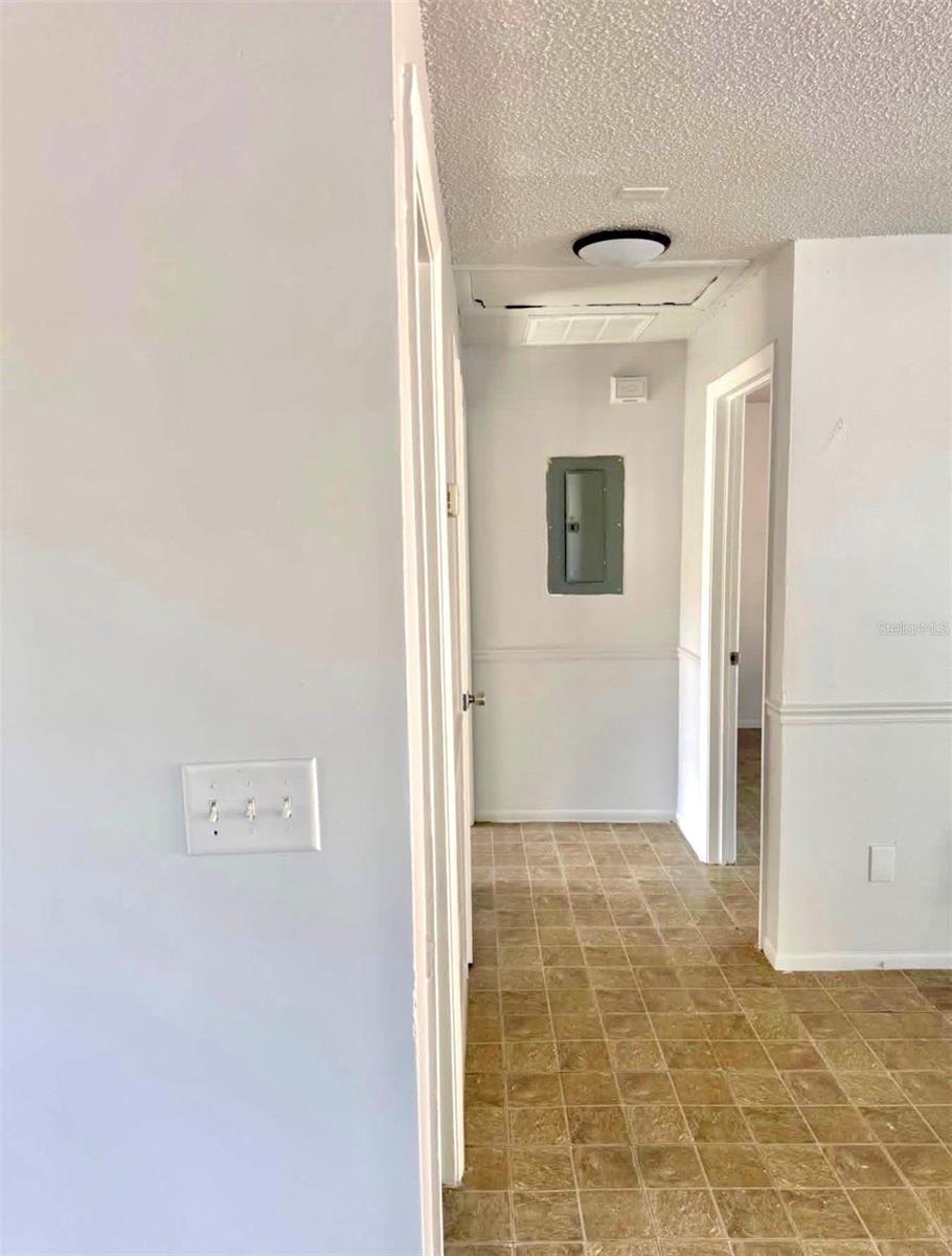 Image 7 of 9 For 5638 5th Avenue