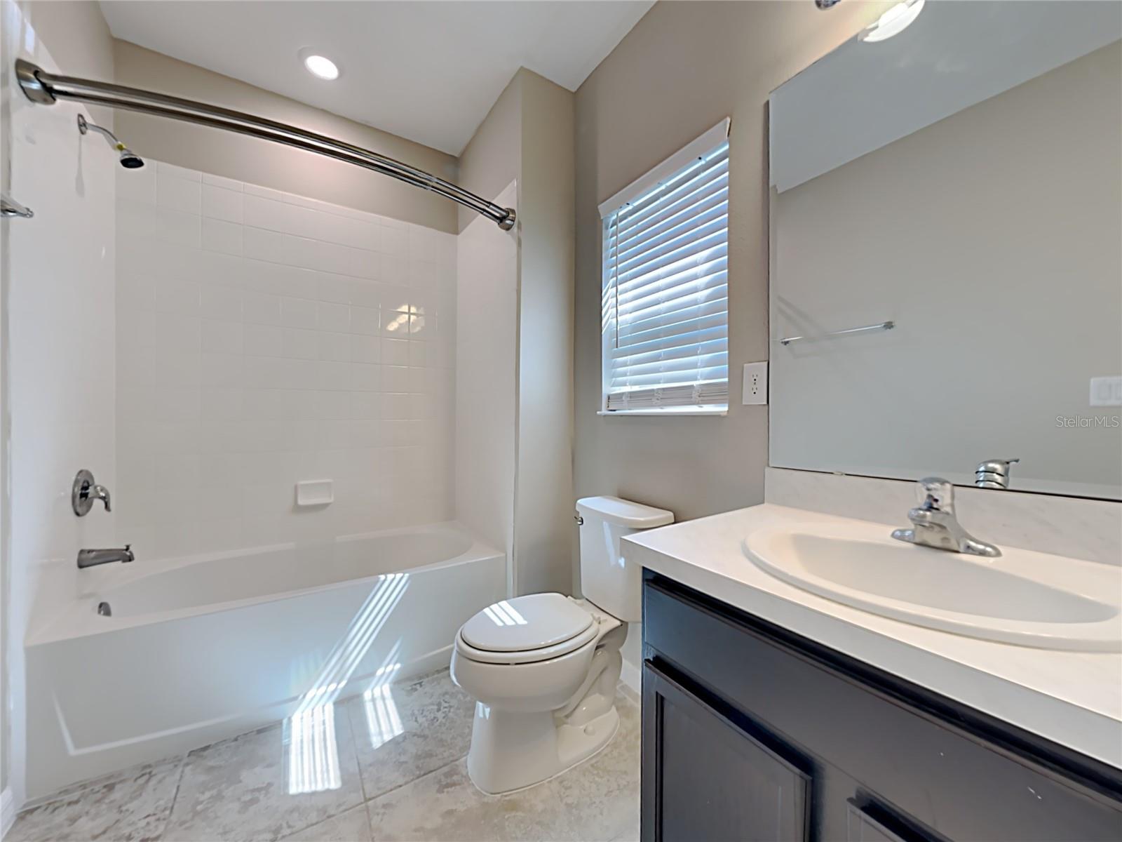 Image 14 of 21 For 653 Campo Lane