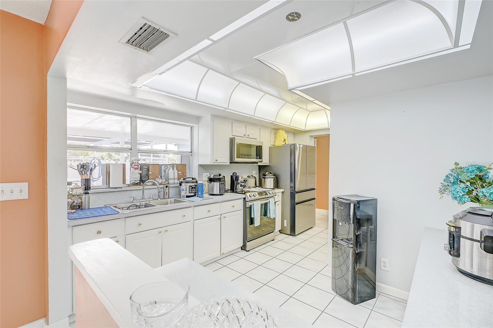 Image 12 of 33 For 1678 Country Club Parkway