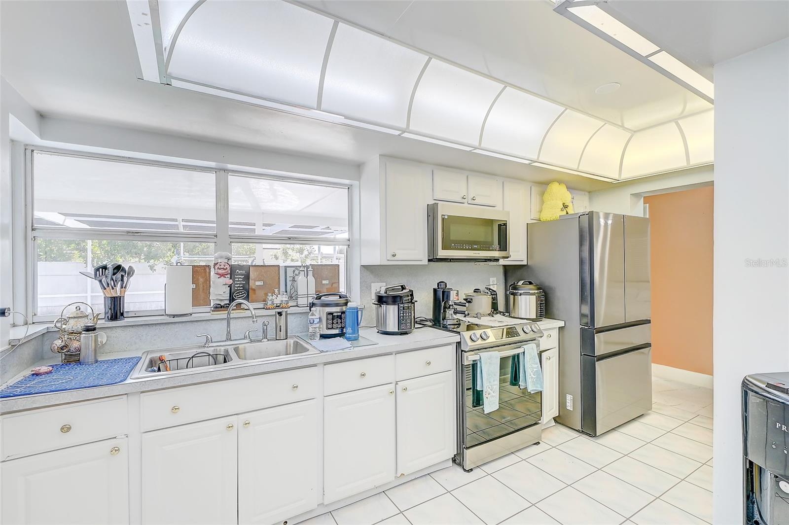 Image 13 of 33 For 1678 Country Club Parkway