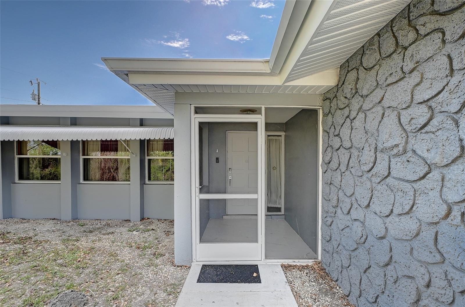 Image 2 of 33 For 1678 Country Club Parkway