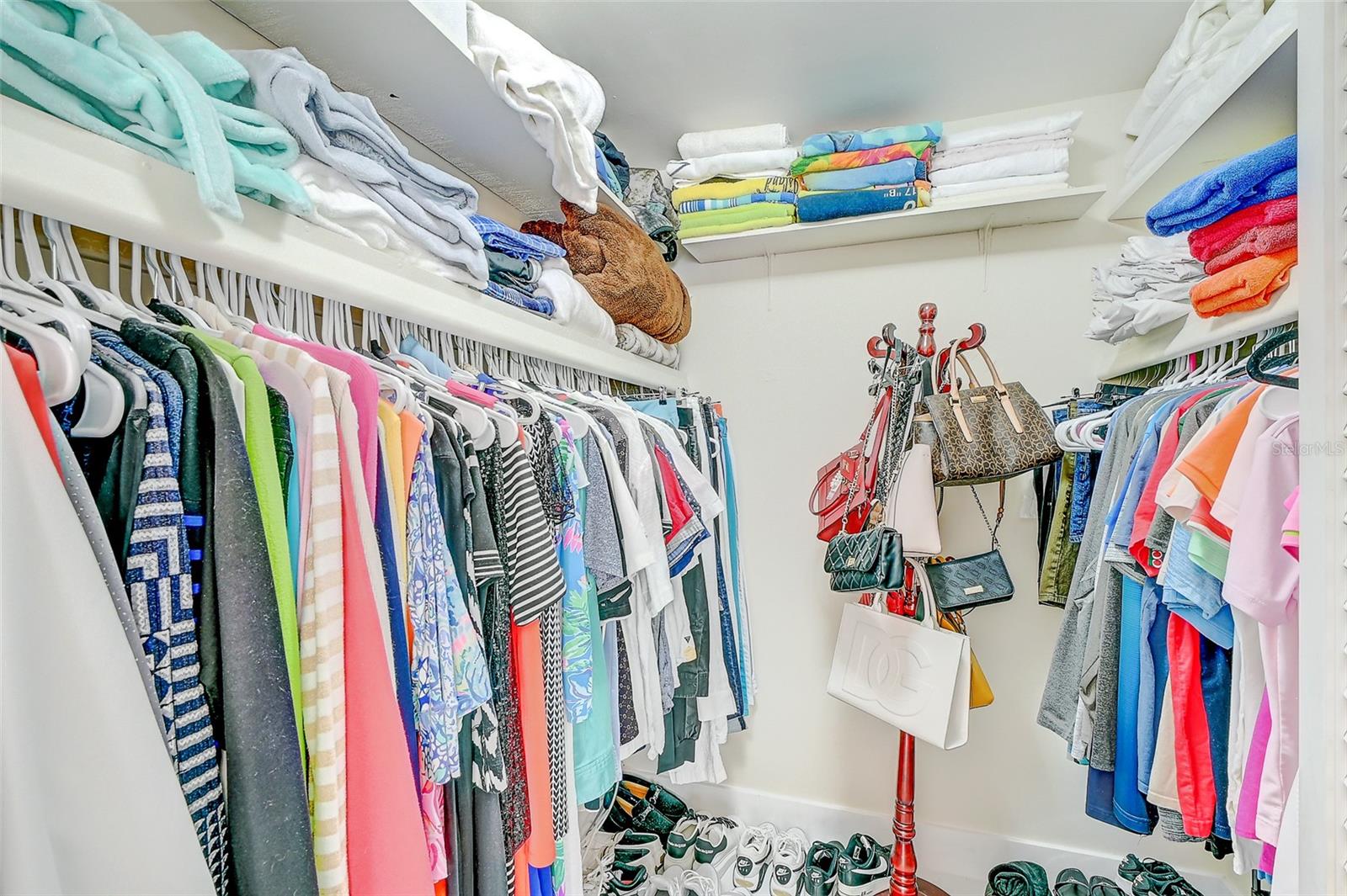 Image 23 of 33 For 1678 Country Club Parkway