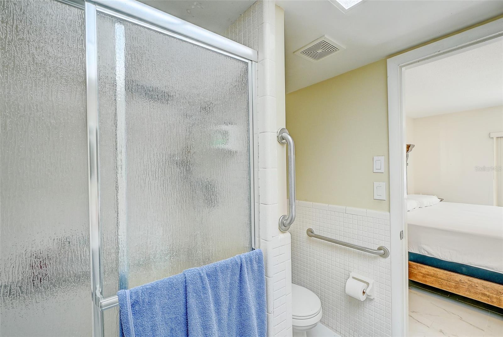 Image 25 of 33 For 1678 Country Club Parkway